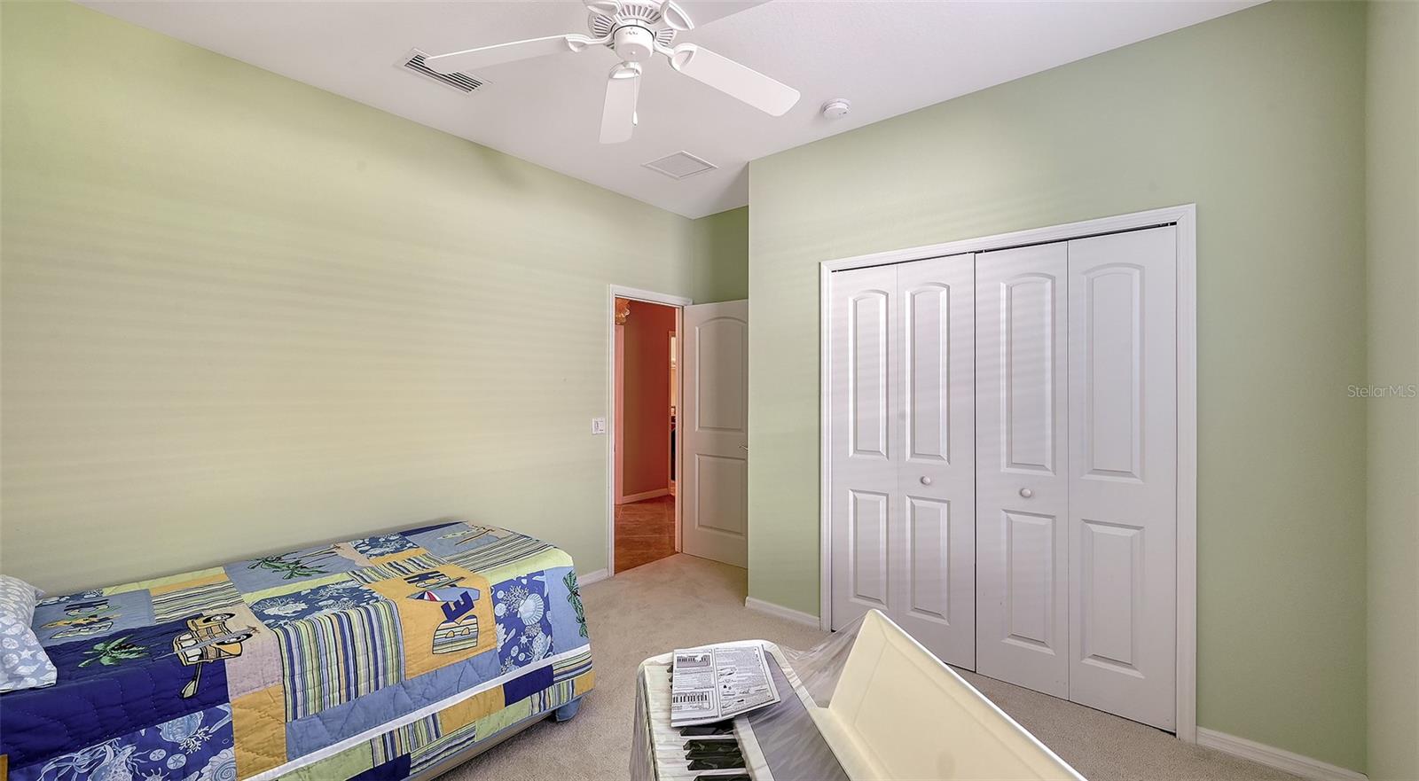 Image 38 of 61 For 640 Crane Prairie Way