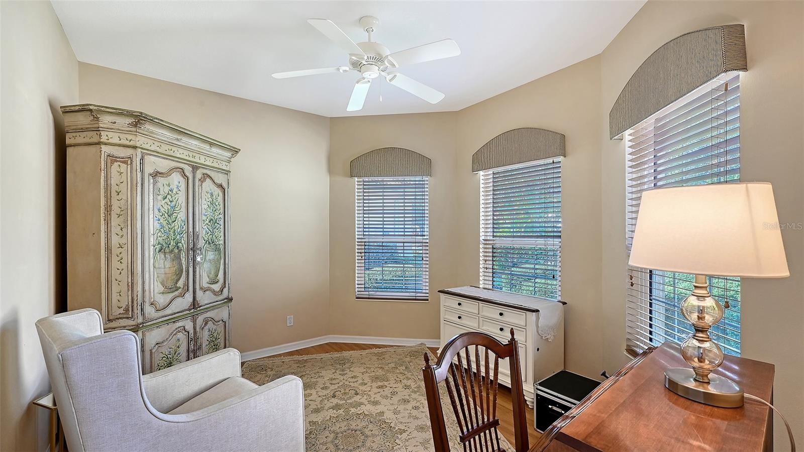 Image 39 of 61 For 640 Crane Prairie Way