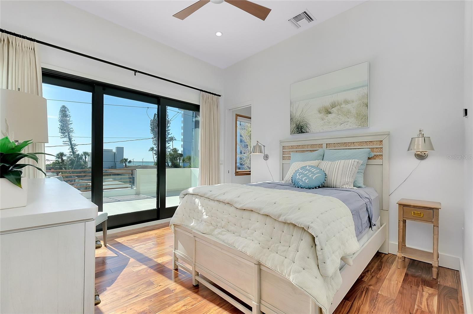 Image 21 of 66 For 161 Polk Drive