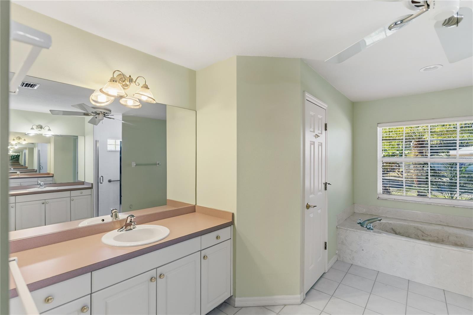 Image 20 of 39 For 2323 Paso Fino Drive