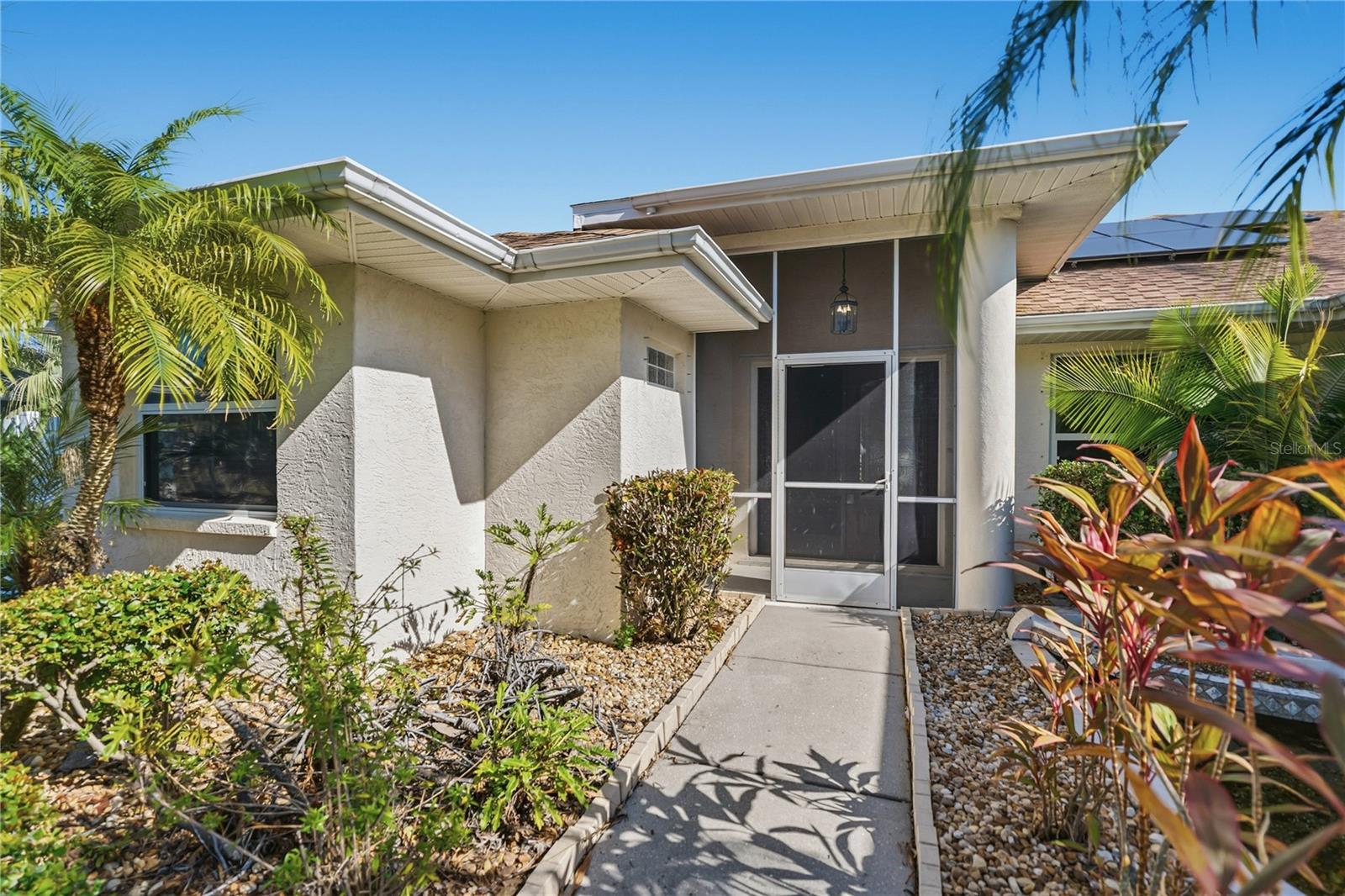 Image 4 of 39 For 2323 Paso Fino Drive