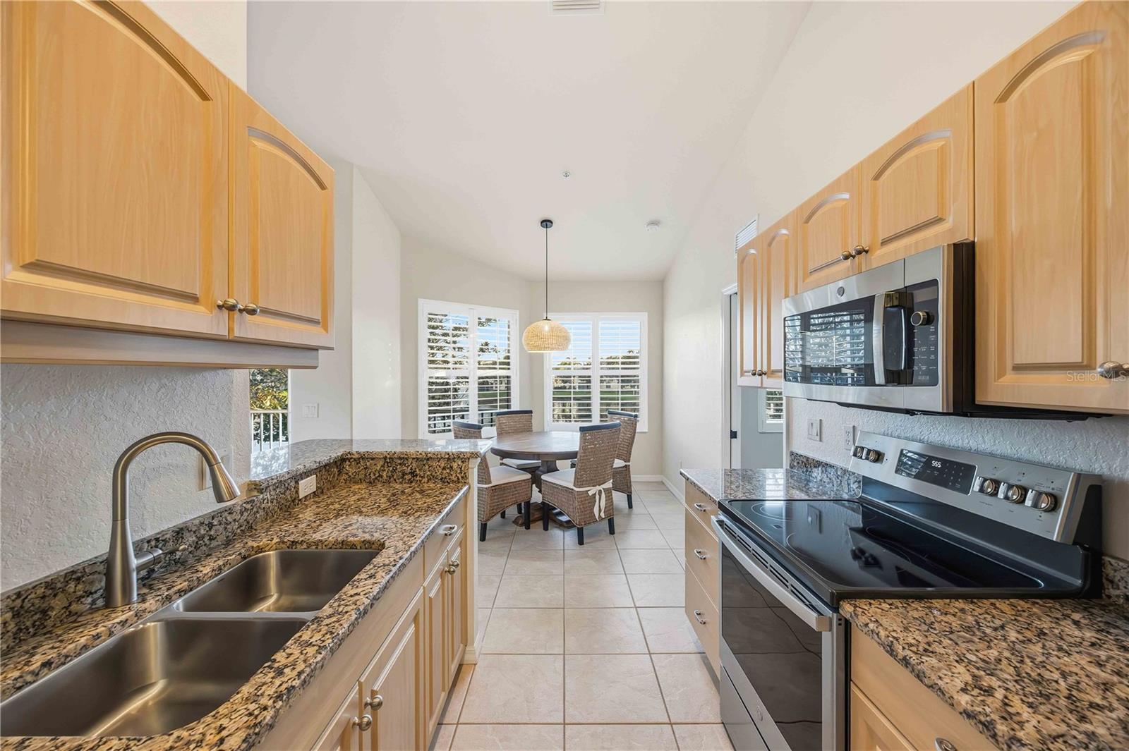 Image 14 of 55 For 4236 Vicenza Drive C