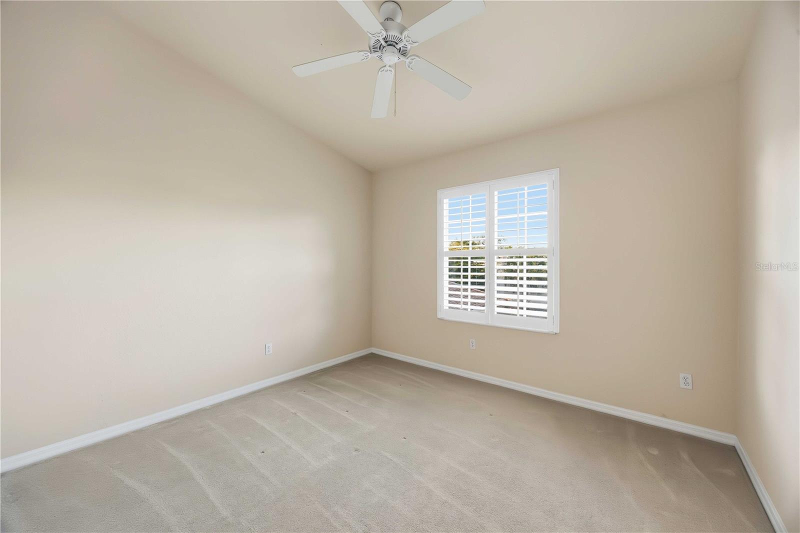 Image 21 of 55 For 4236 Vicenza Drive C