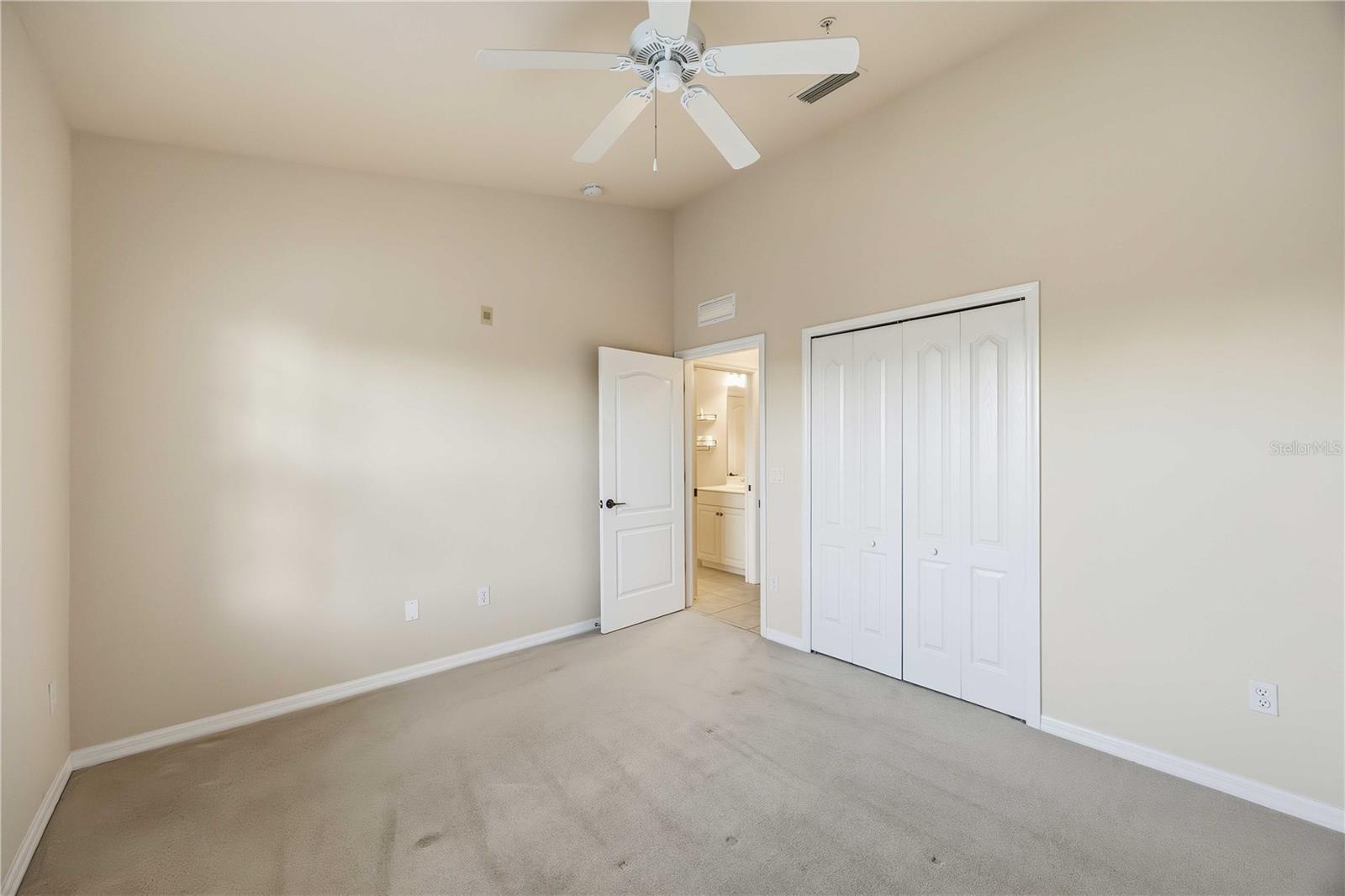 Image 23 of 55 For 4236 Vicenza Drive C