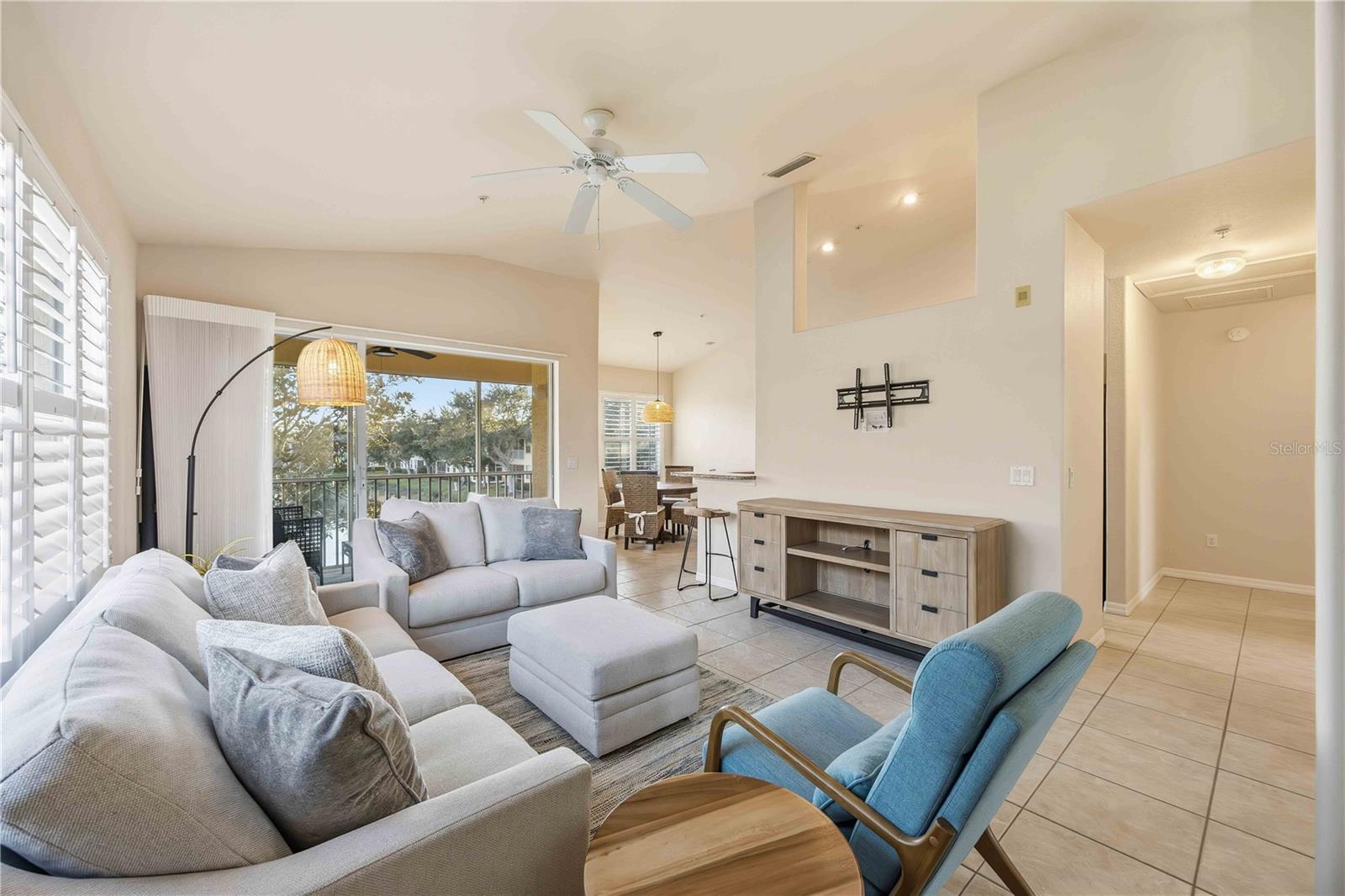 Image 7 of 55 For 4236 Vicenza Drive C