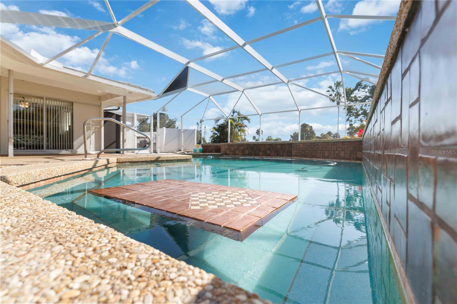 Image 19 of 29 For 3363 Sheffield Circle