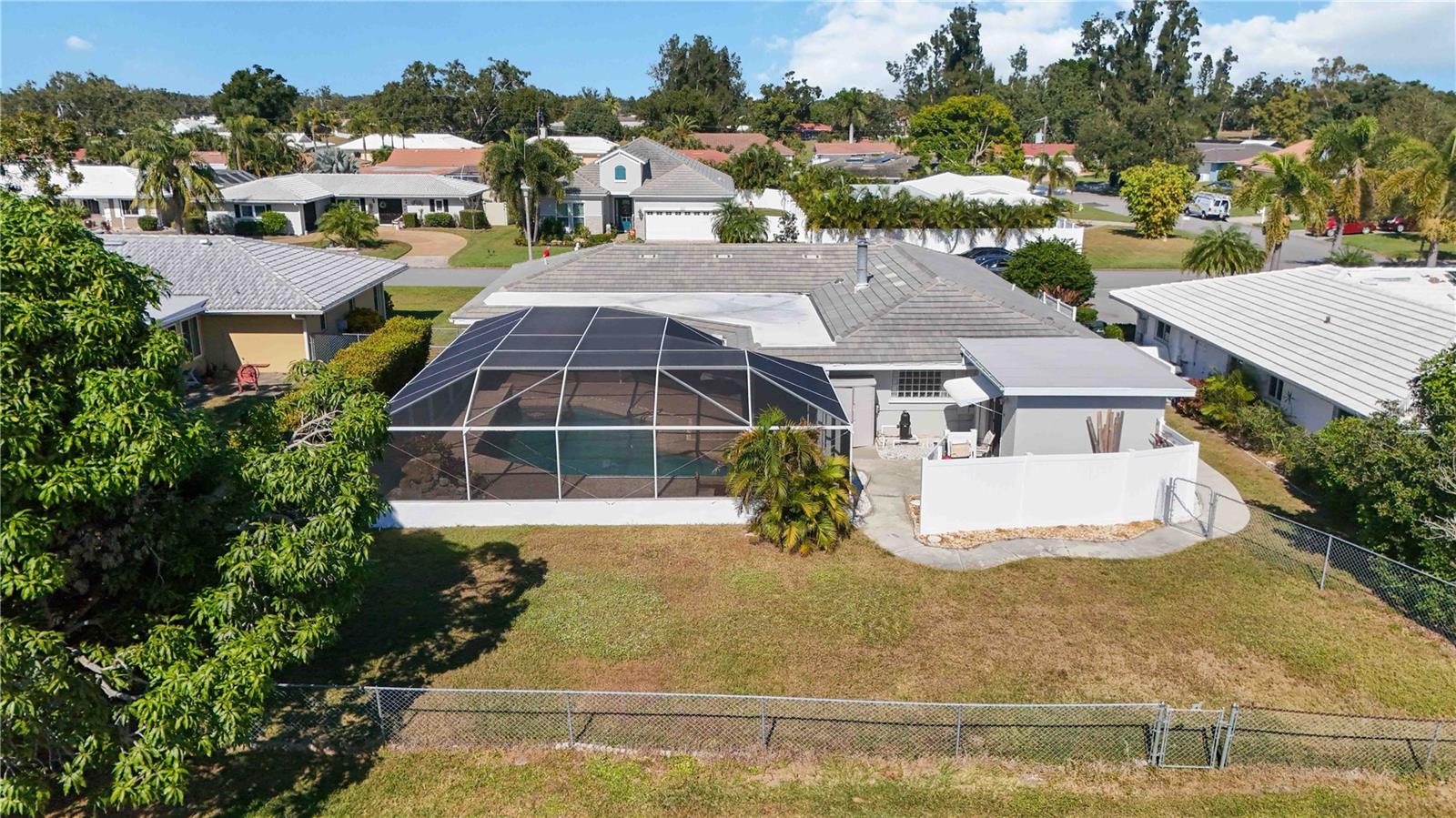 Image 27 of 29 For 3363 Sheffield Circle