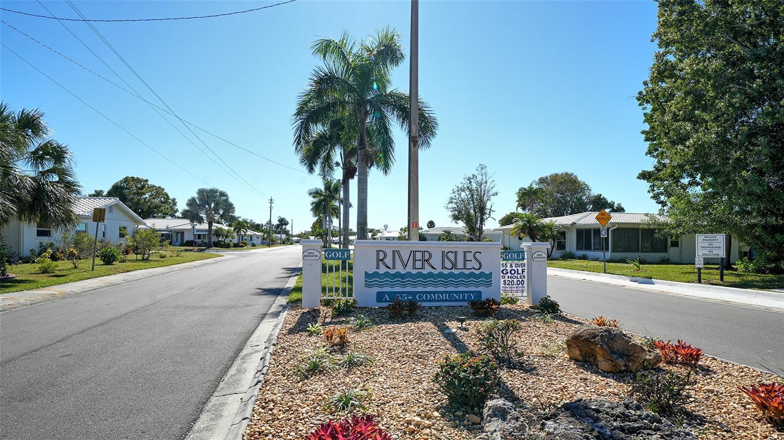 Image 48 of 68 For 3904 Chinaberry Road