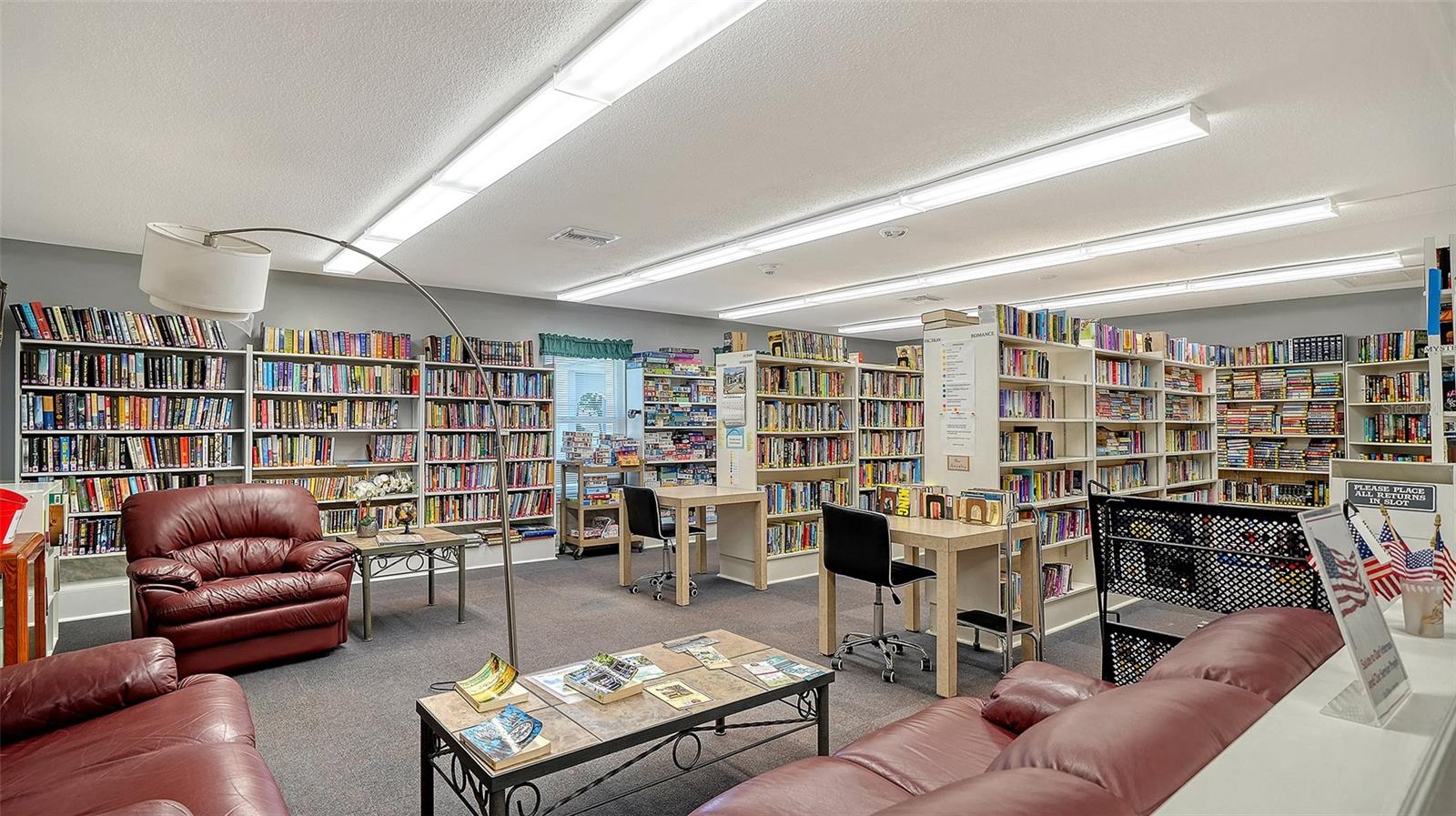 Image 54 of 68 For 3904 Chinaberry Road