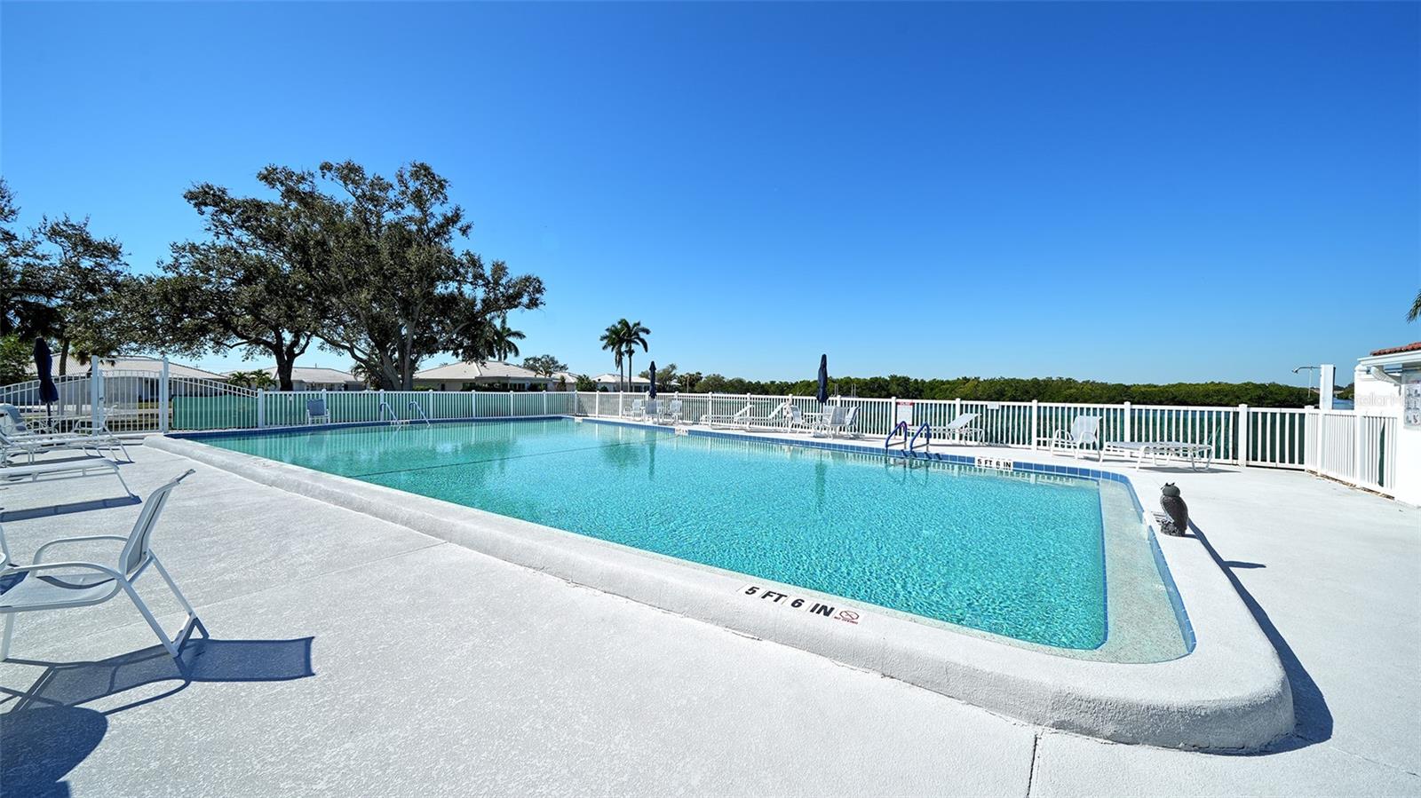 Image 57 of 68 For 3904 Chinaberry Road