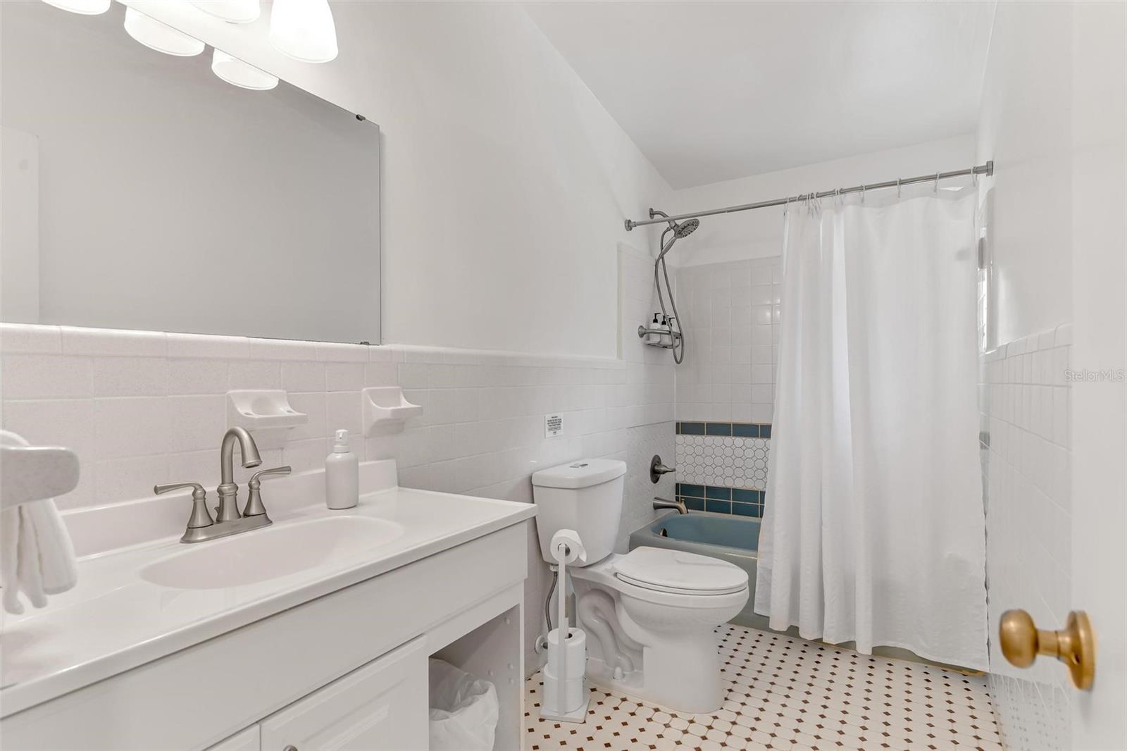 Image 20 of 33 For 110 Terrapin Road