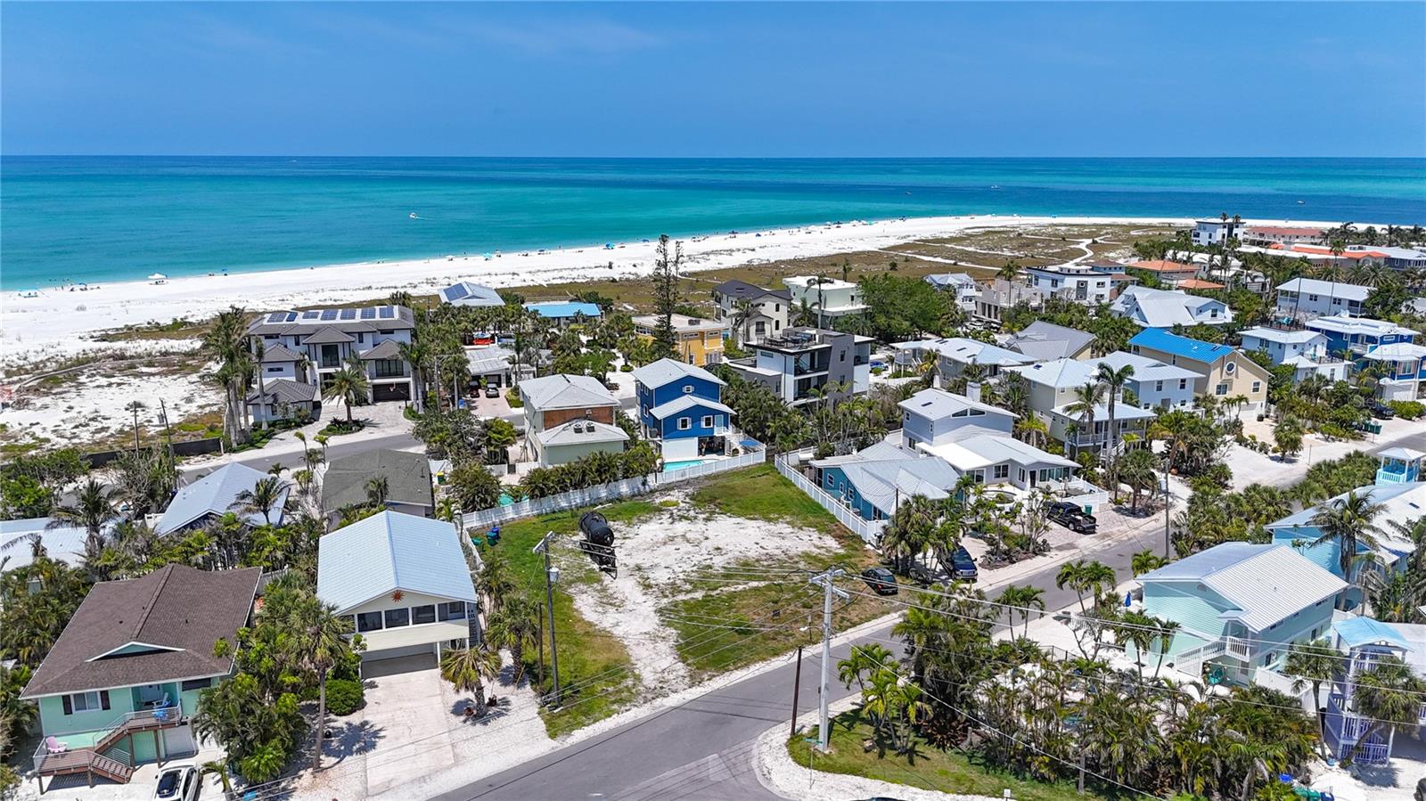 Image 24 of 30 For 777 Jacaranda Road