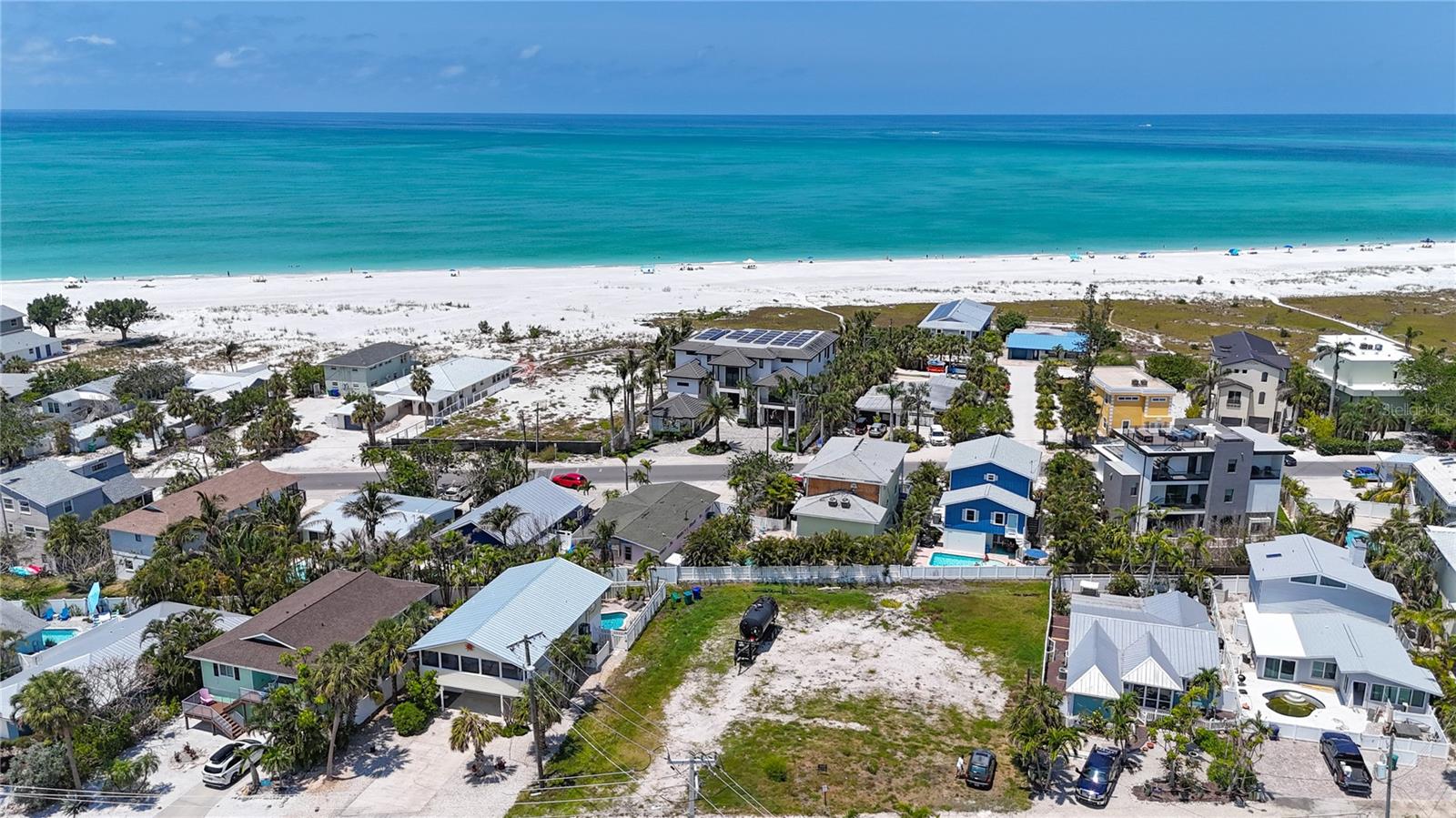 Image 8 of 30 For 777 Jacaranda Road