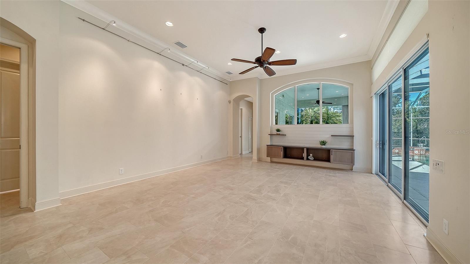 Image 11 of 85 For 6805 Chancery Place