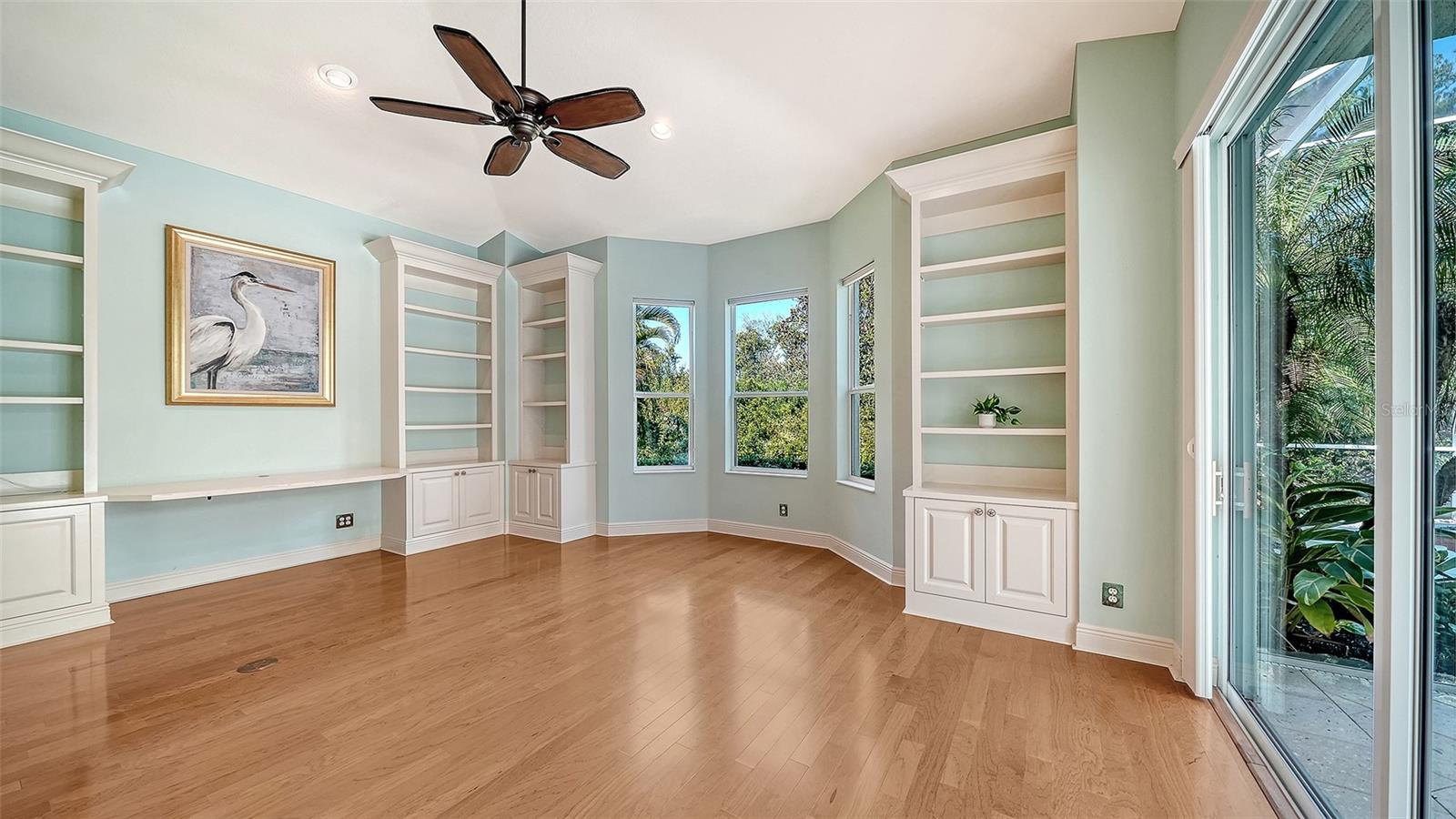 Image 34 of 85 For 6805 Chancery Place