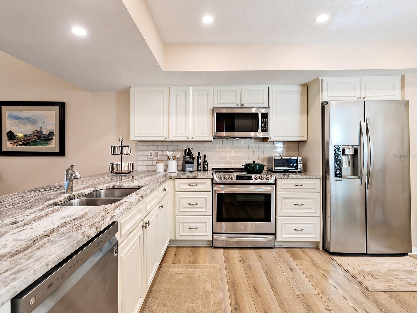 Image 6 of 42 For 6094 Wilshire Boulevard 8