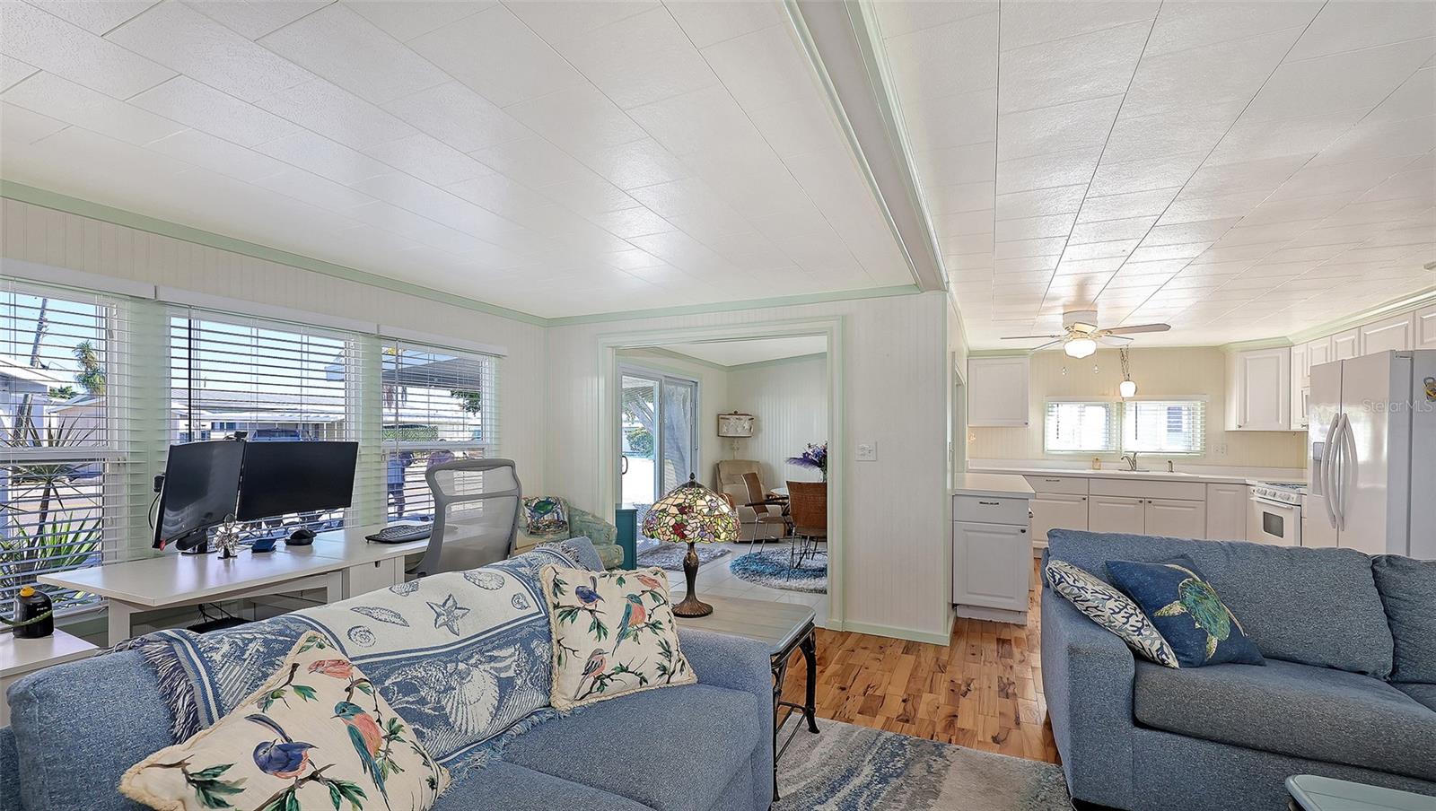 Image 13 of 34 For 2203 Minnesota Avenue