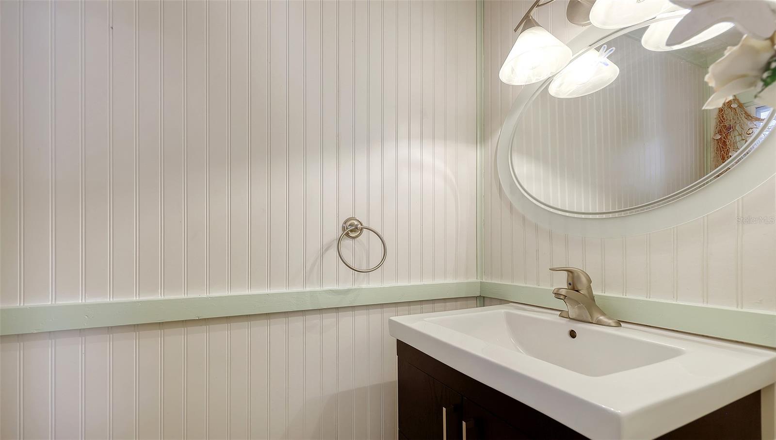 Image 20 of 34 For 2203 Minnesota Avenue