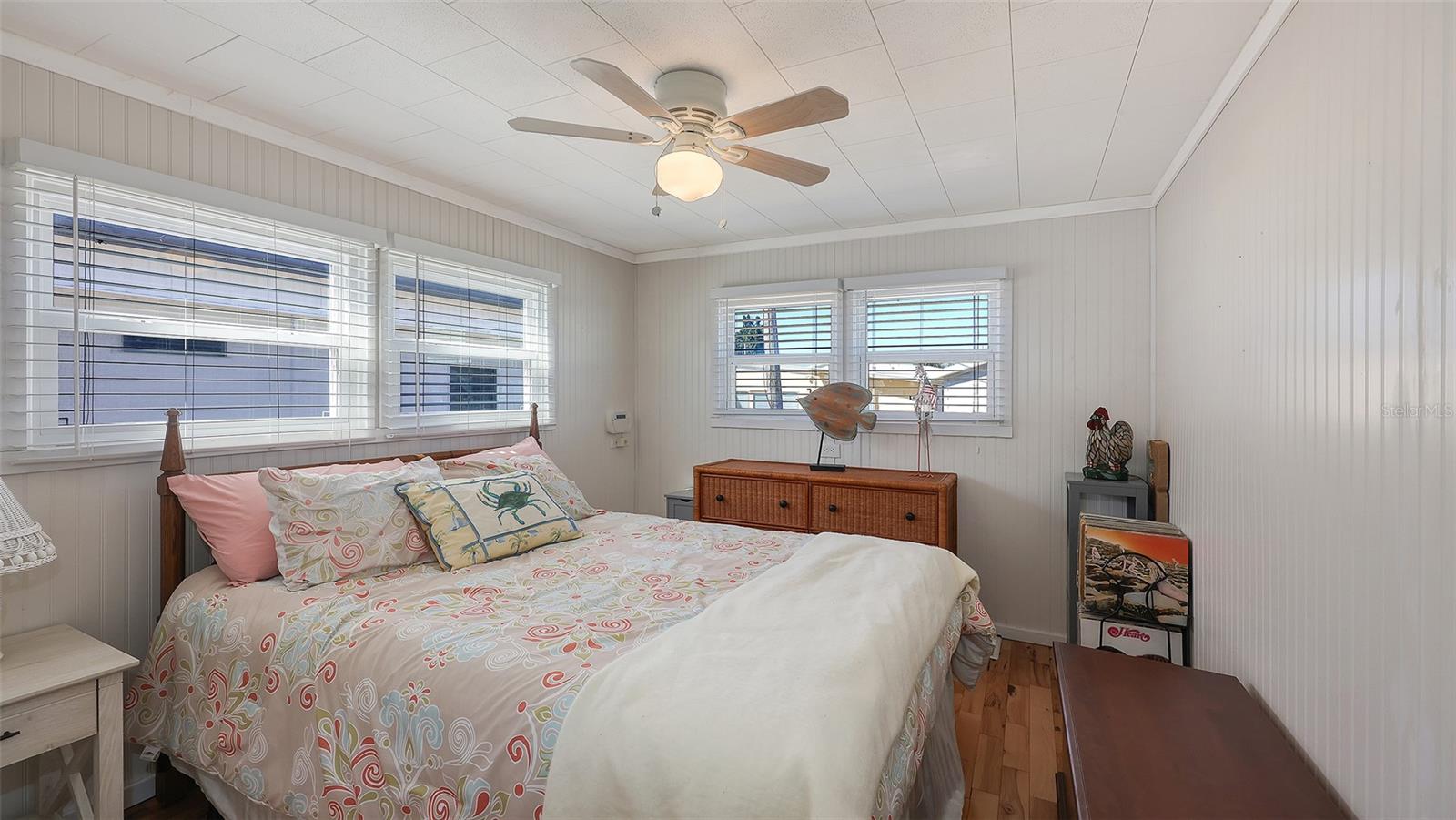 Image 21 of 34 For 2203 Minnesota Avenue