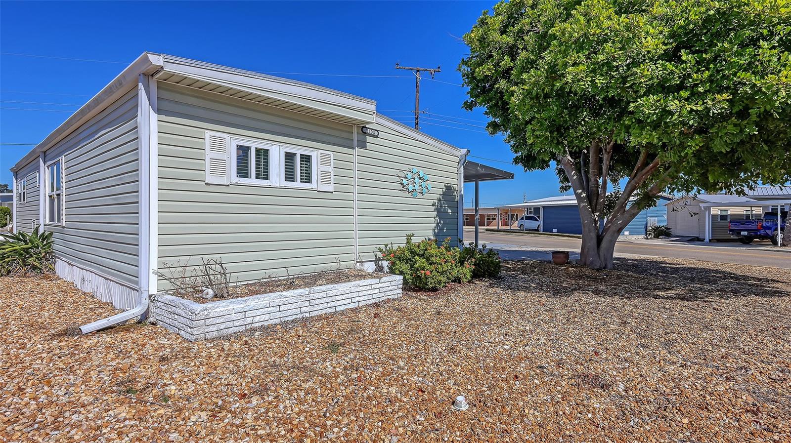 Image 5 of 34 For 2203 Minnesota Avenue