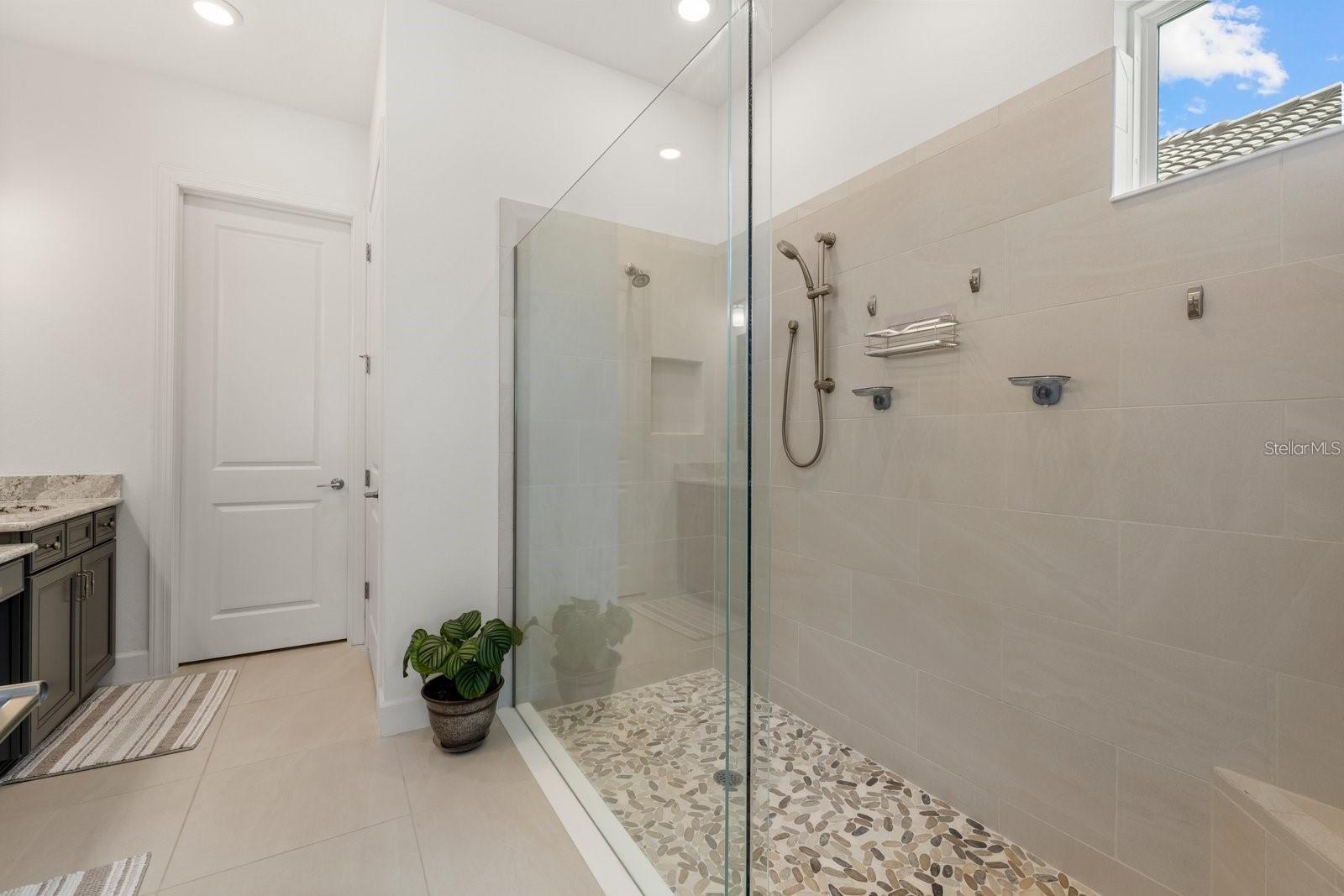 Image 21 of 63 For 3107 Vittorio Court