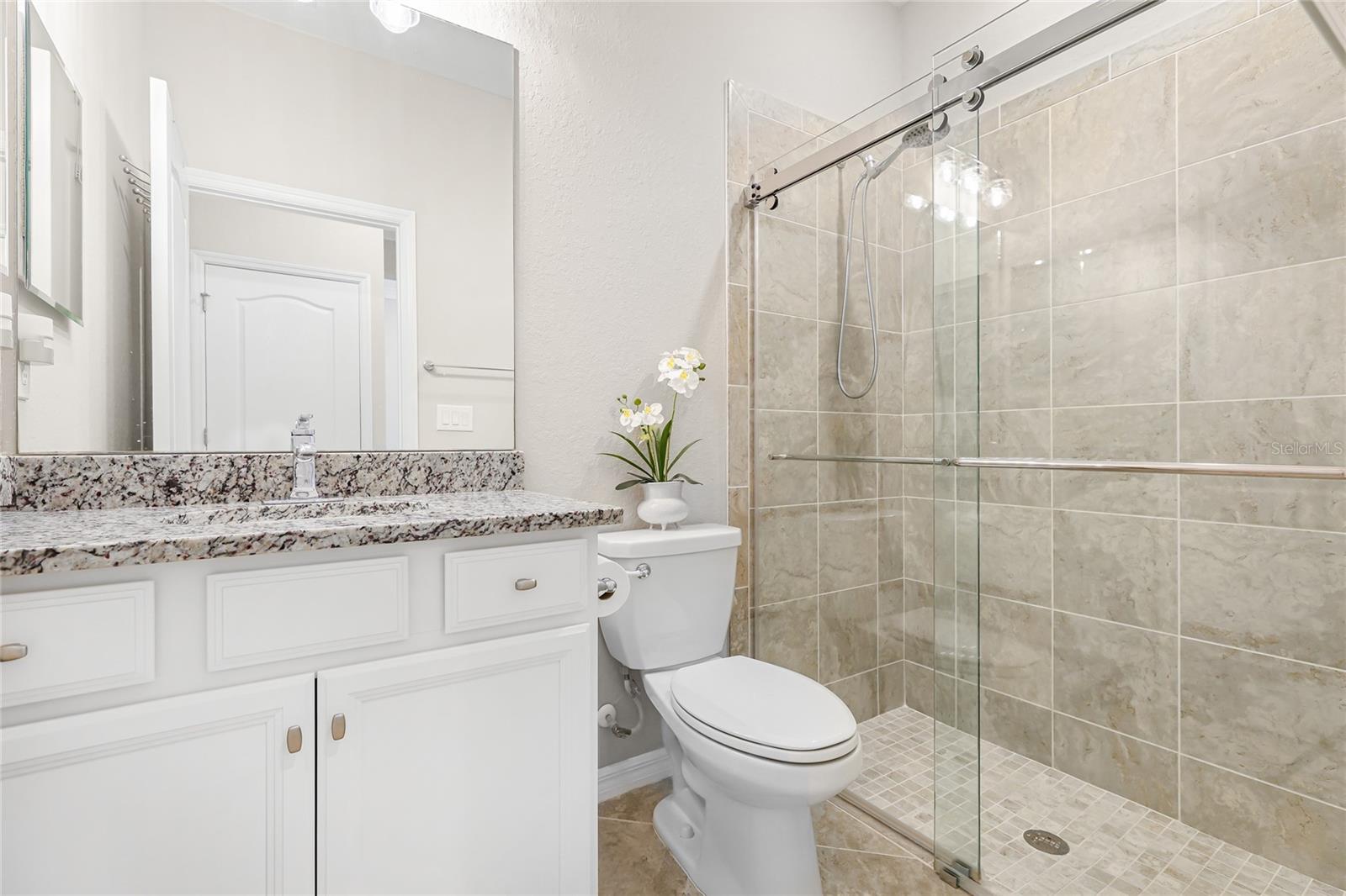 Image 14 of 42 For 12880 Cinqueterre Drive