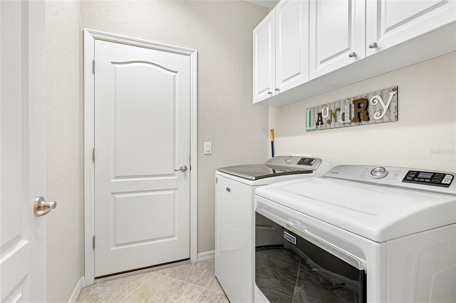 Image 18 of 42 For 12880 Cinqueterre Drive