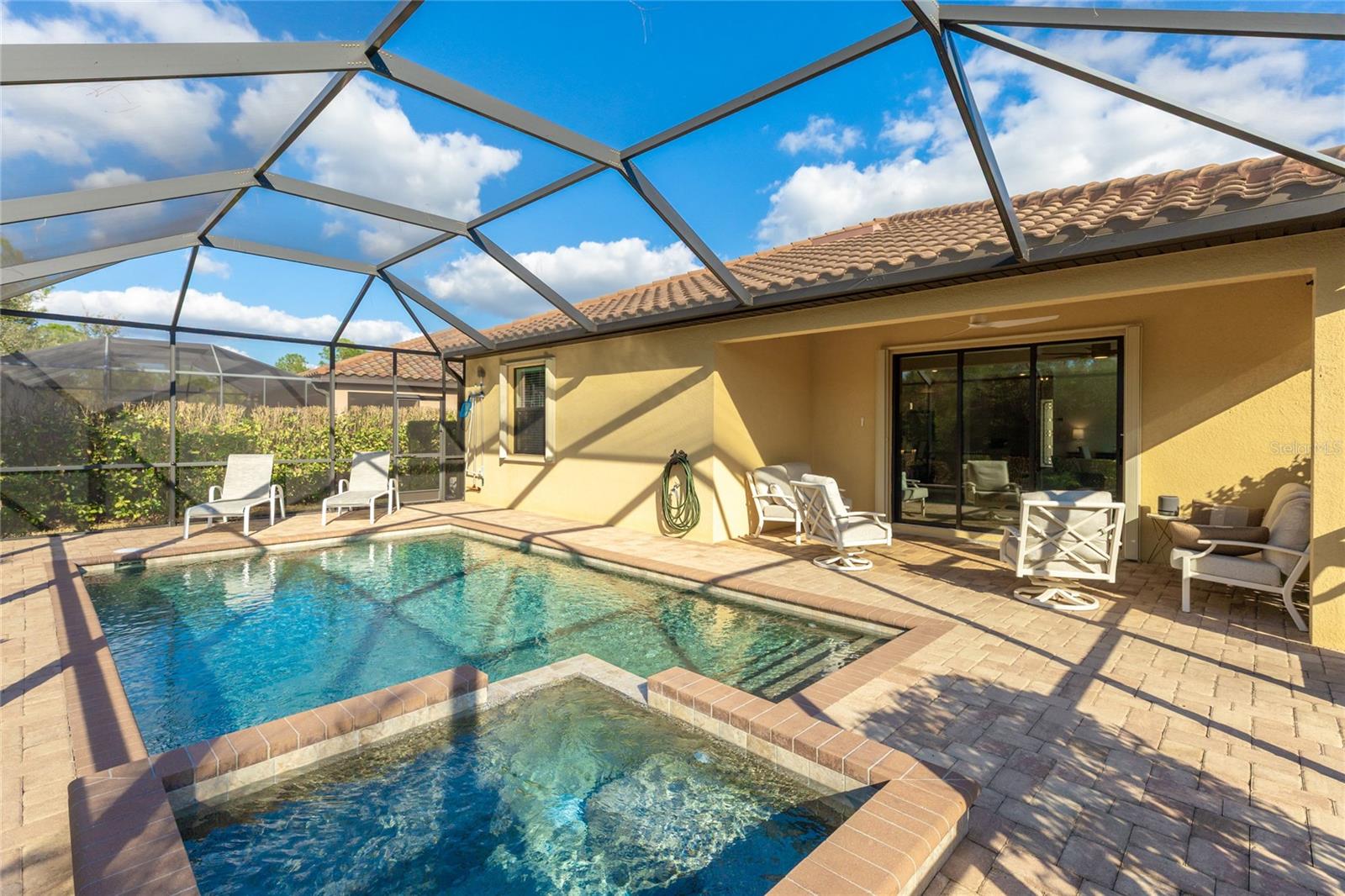 Image 20 of 42 For 12880 Cinqueterre Drive