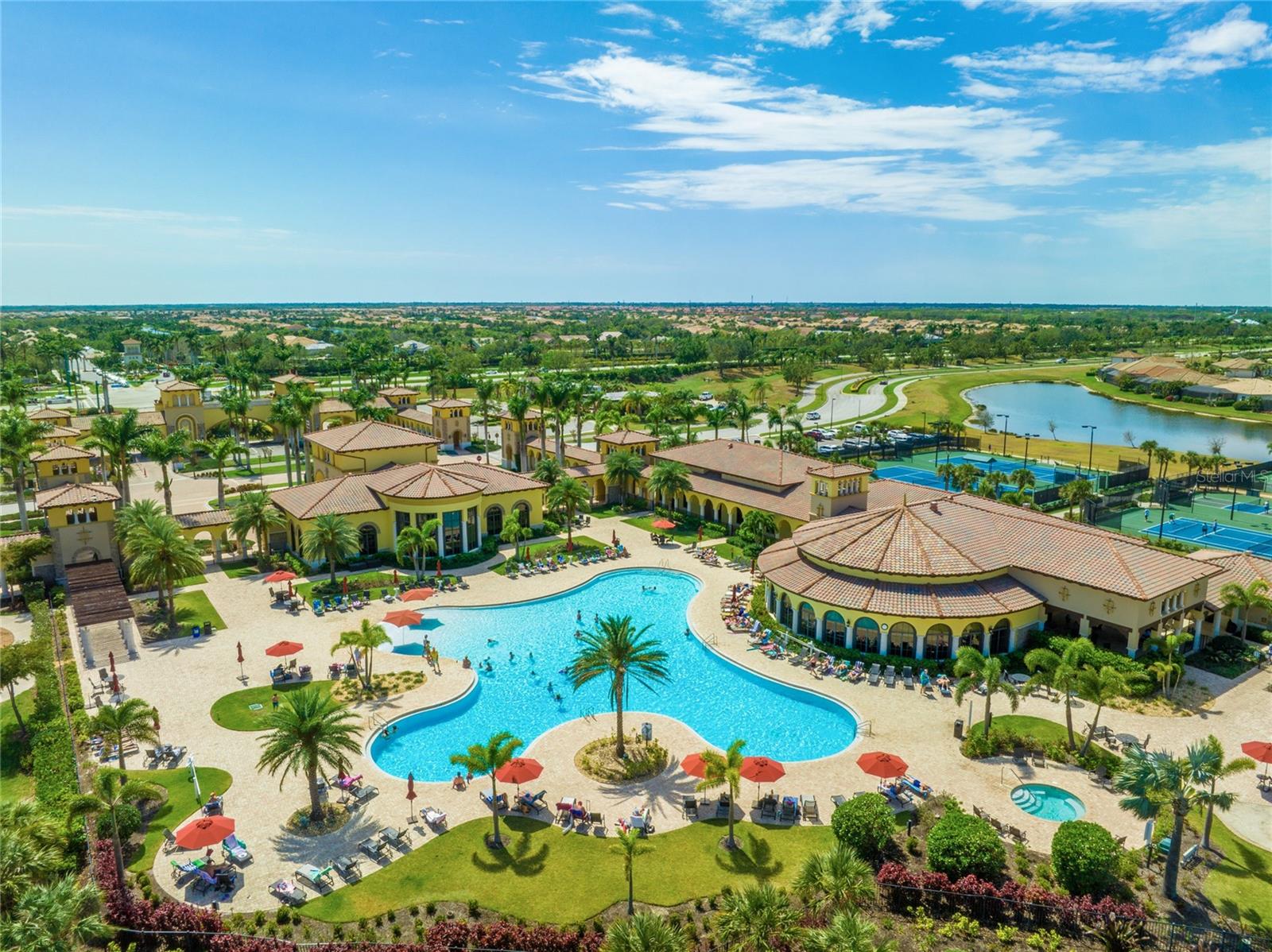 Image 27 of 42 For 12880 Cinqueterre Drive