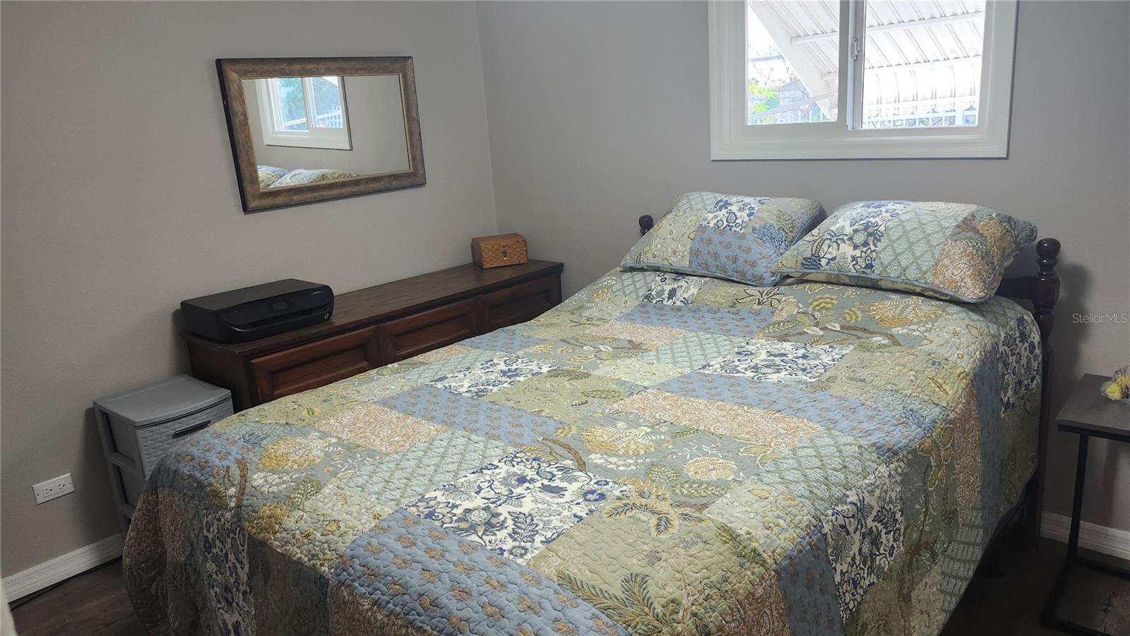 Image 10 of 24 For 1707 28th Avenue Drive W