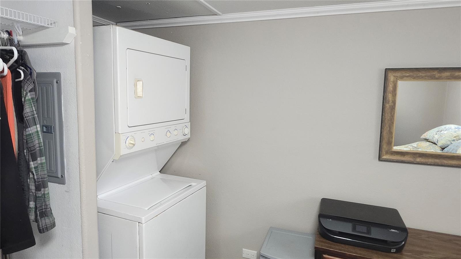 Image 12 of 24 For 1707 28th Avenue Drive W