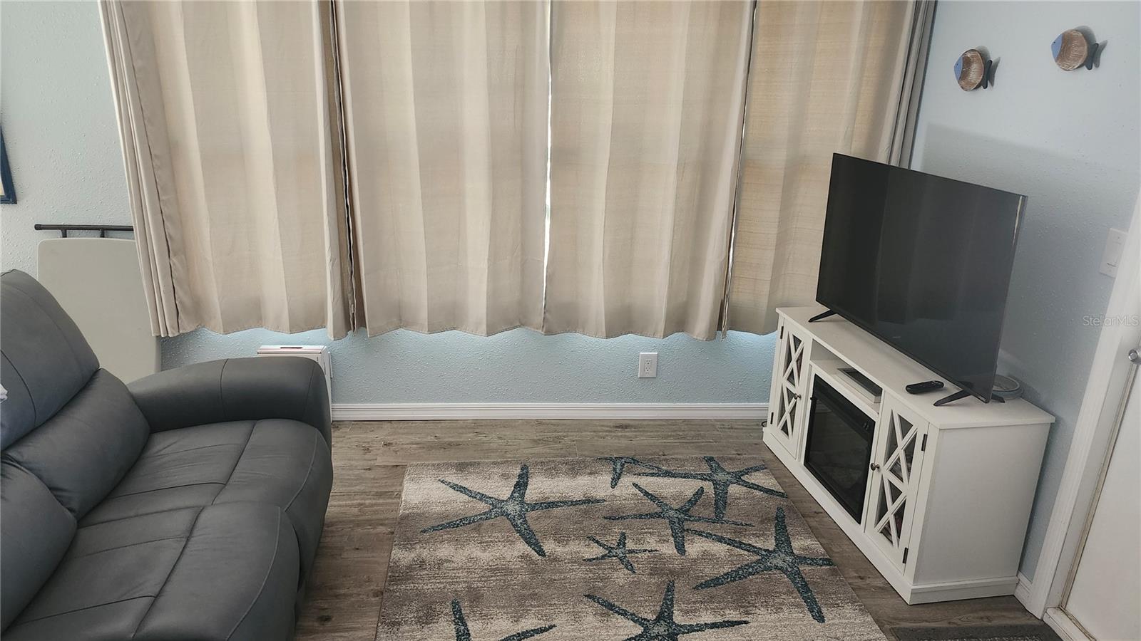 Image 8 of 24 For 1707 28th Avenue Drive W