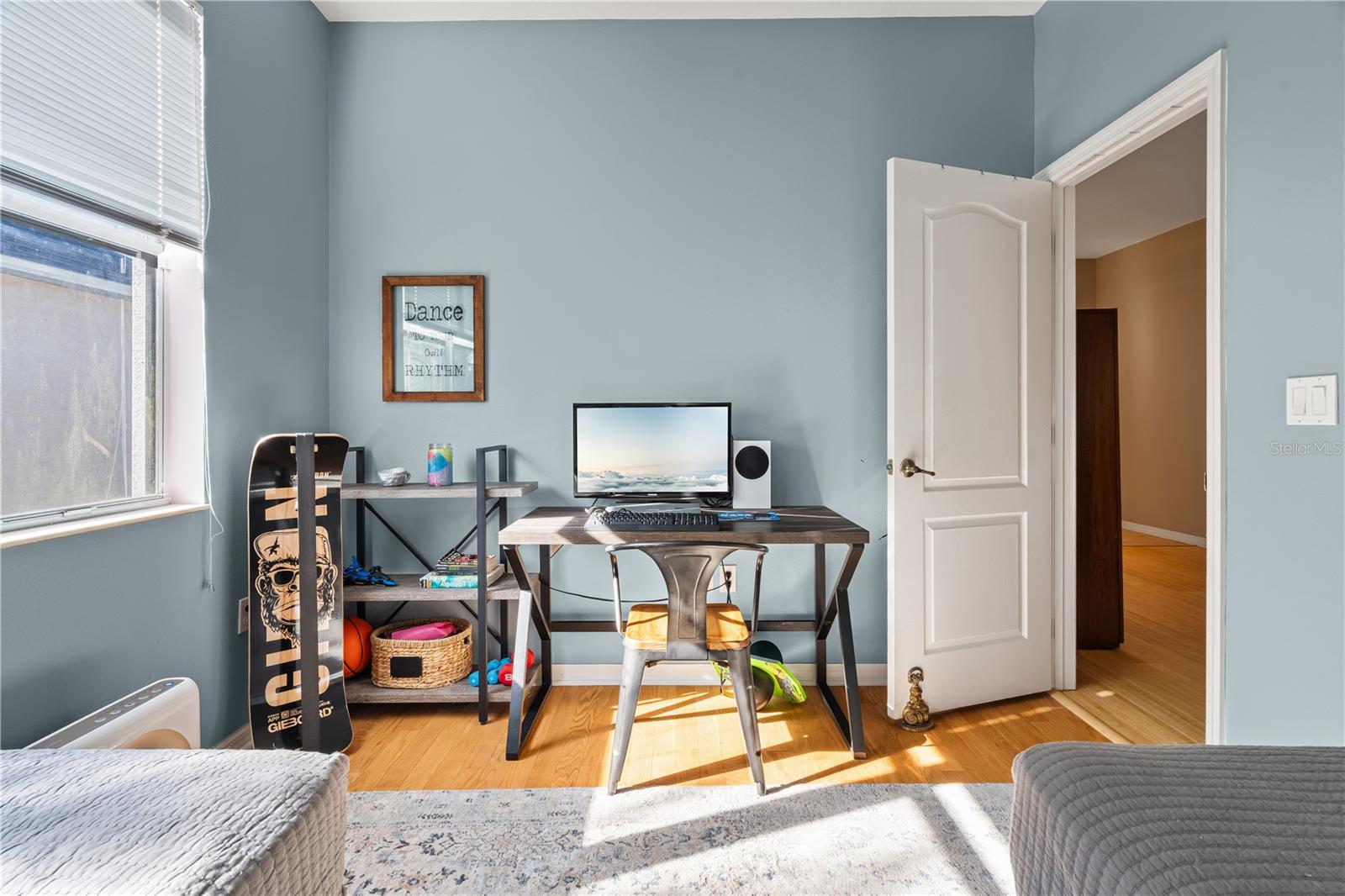 Image 14 of 36 For 8860 Founders Circle