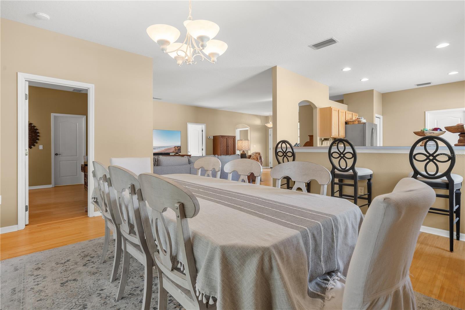 Image 21 of 36 For 8860 Founders Circle