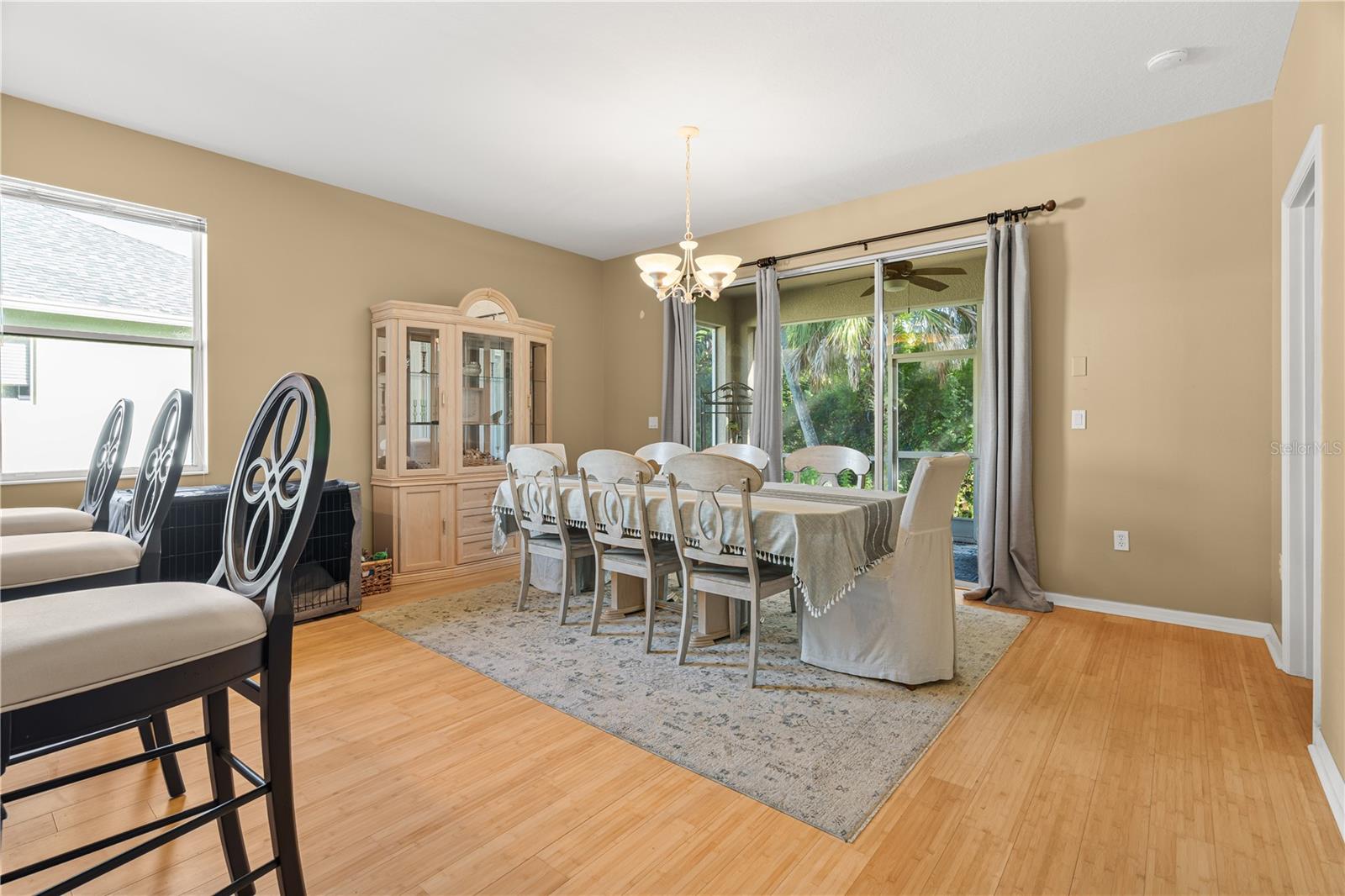 Image 22 of 36 For 8860 Founders Circle