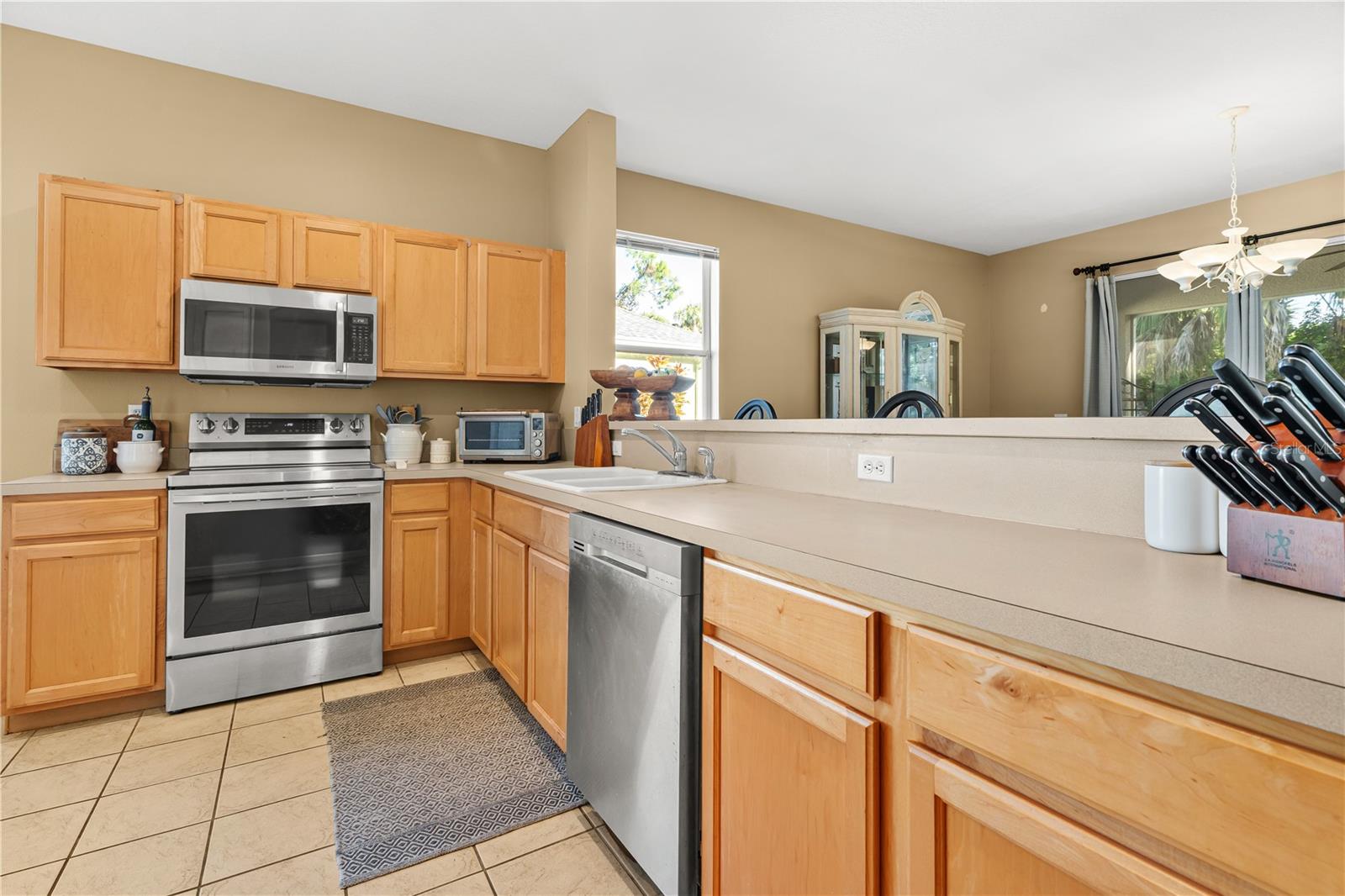 Image 23 of 36 For 8860 Founders Circle