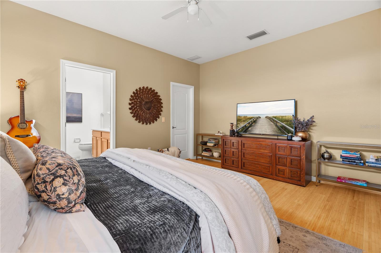 Image 33 of 36 For 8860 Founders Circle