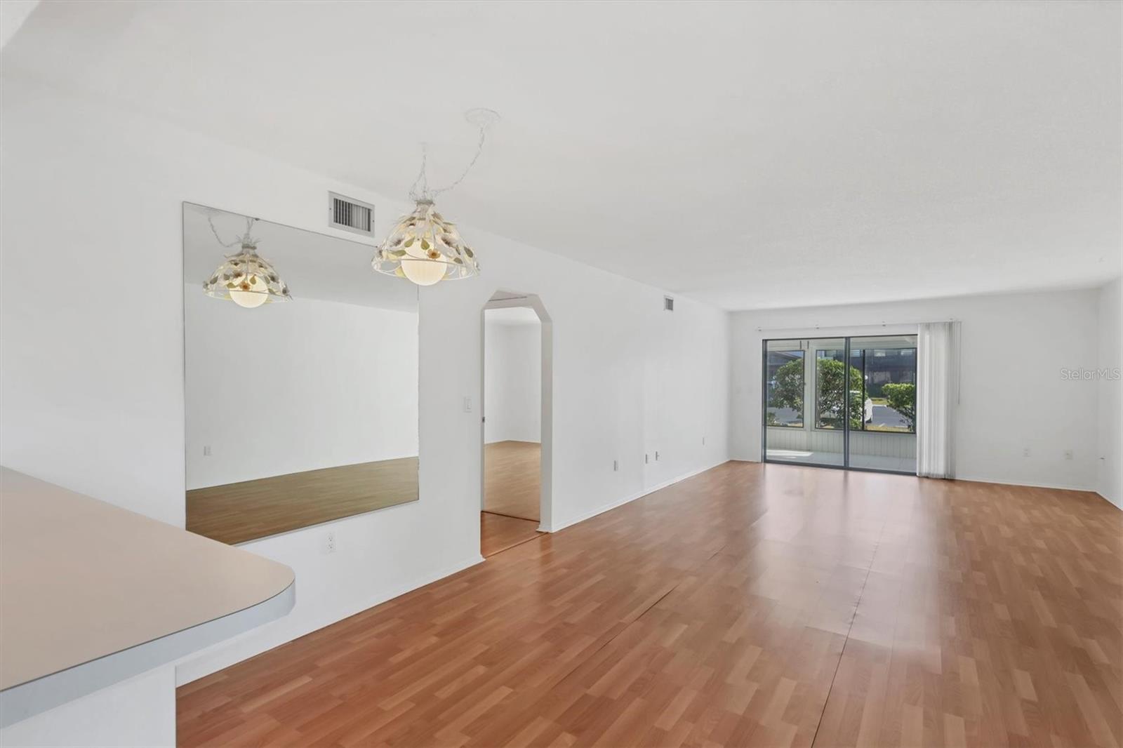 Image 14 of 34 For 5400 34th Street W B17