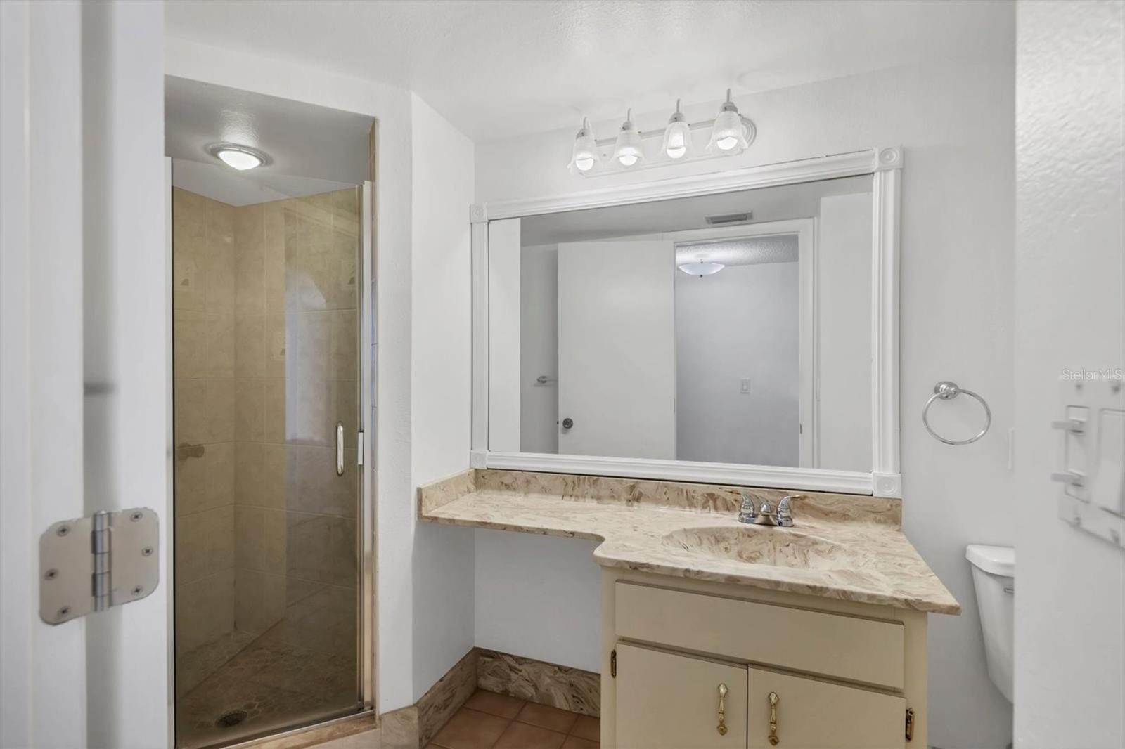 Image 22 of 34 For 5400 34th Street W B17