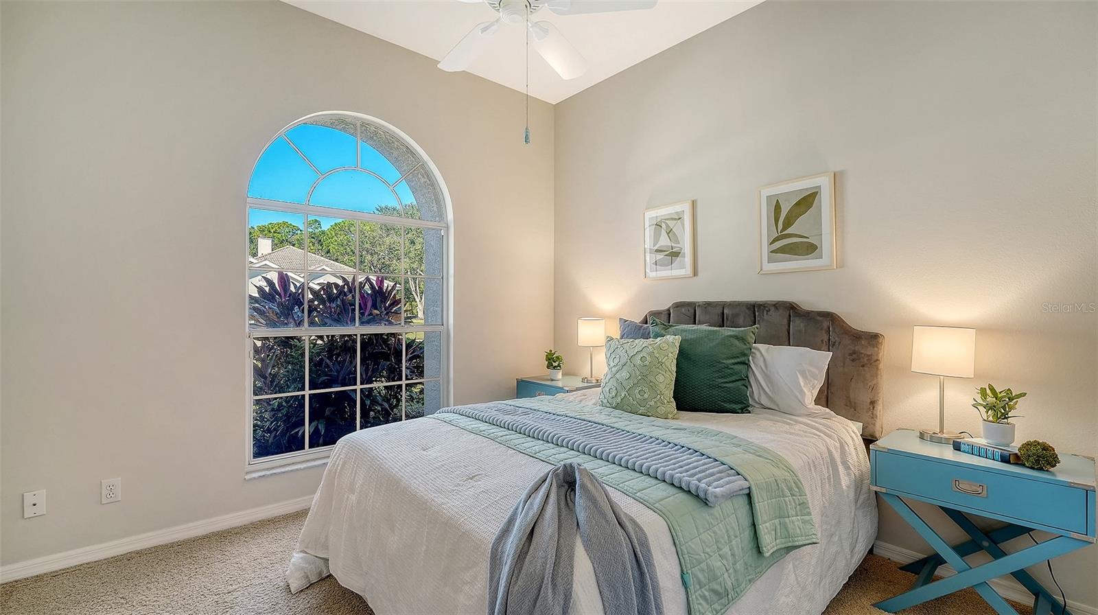 Image 17 of 39 For 2162 Wasatch Drive