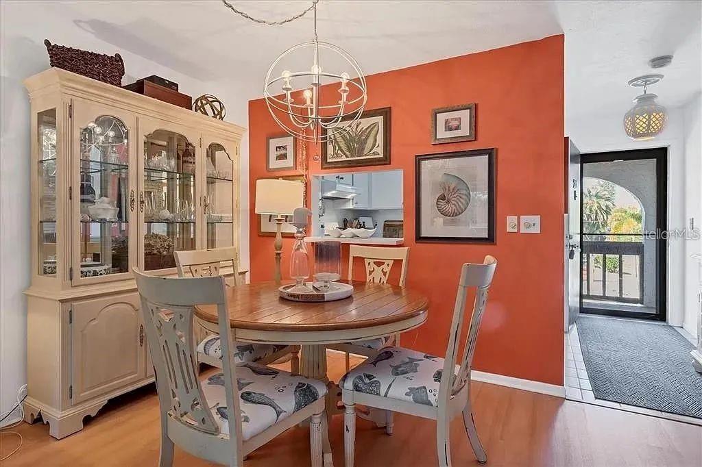 Image 9 of 46 For 1650 Stickney Point Road 50-202