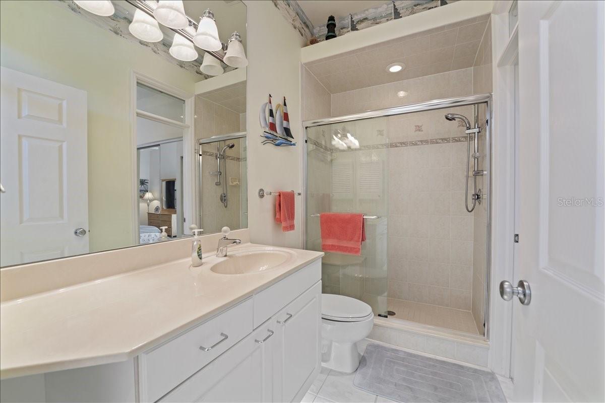 Image 31 of 74 For 4112 128th Street W 605