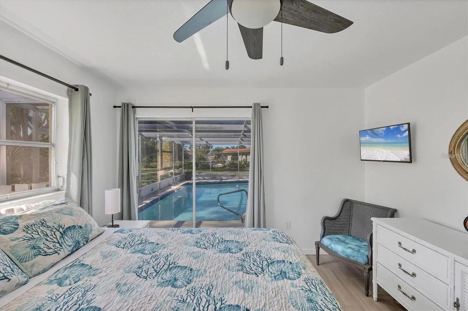 Image 18 of 33 For 2410 Cass Street