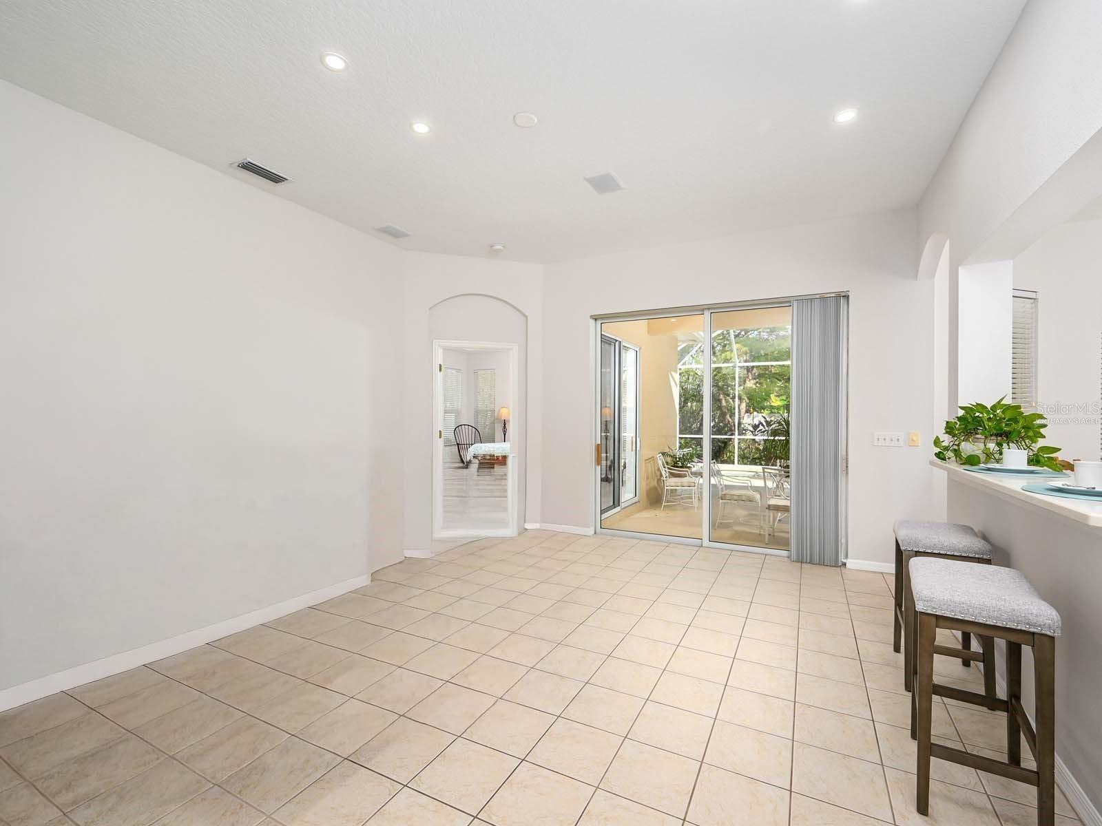 Image 13 of 85 For 6421 Blue Grosbeak Circle