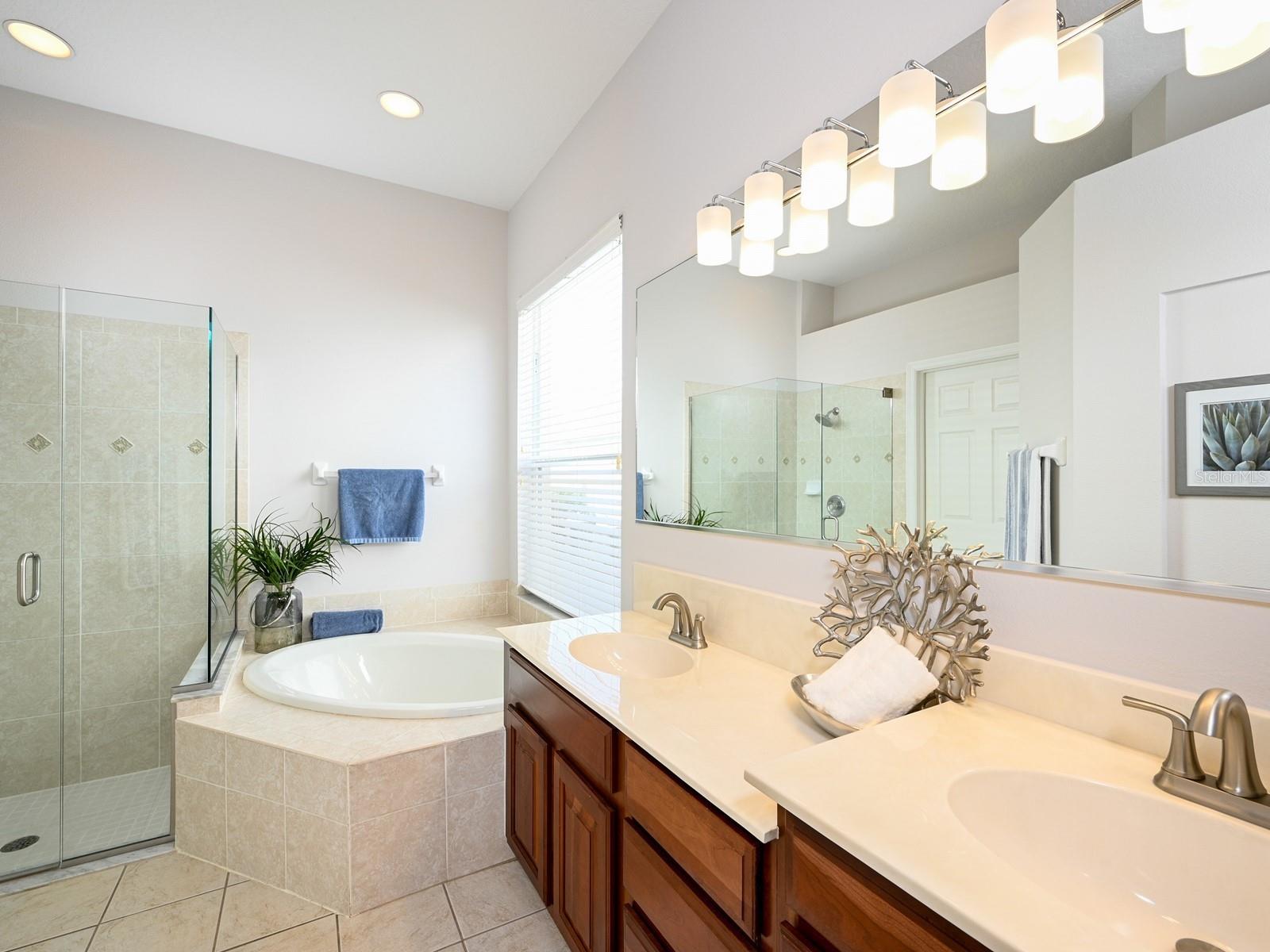 Image 15 of 85 For 6421 Blue Grosbeak Circle