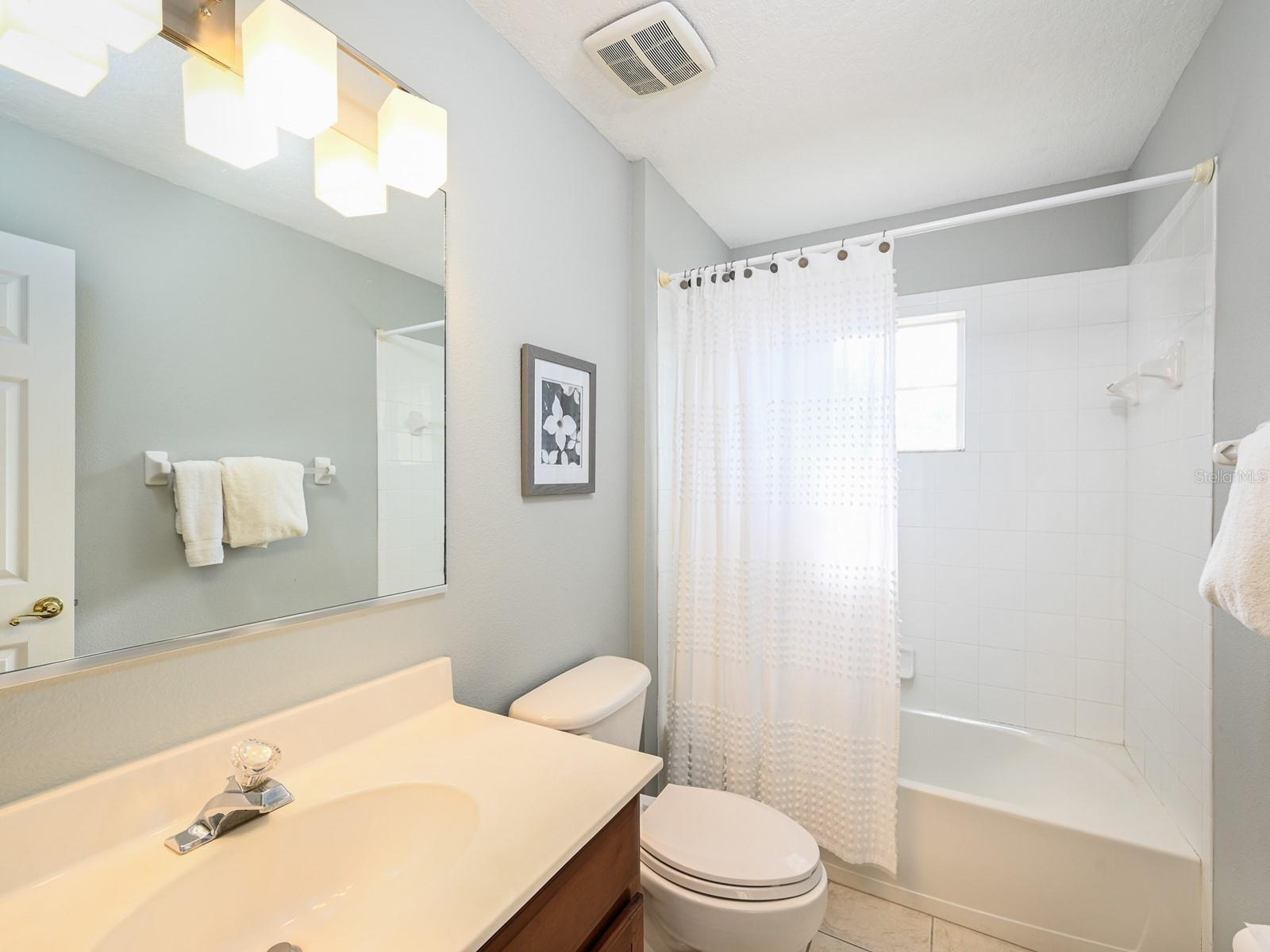 Image 31 of 85 For 6421 Blue Grosbeak Circle