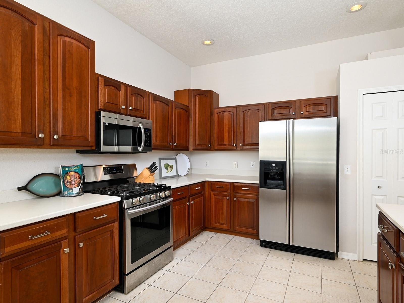 Image 9 of 85 For 6421 Blue Grosbeak Circle