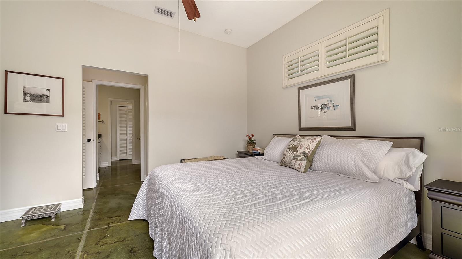 Image 26 of 84 For 640 Osprey Avenue