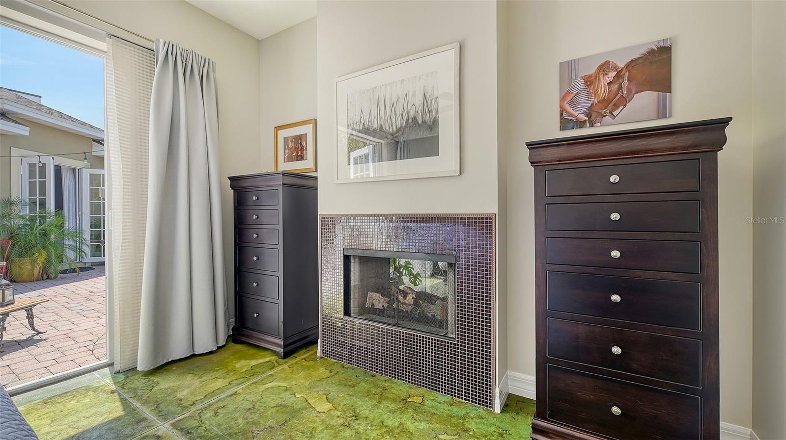 Image 27 of 84 For 640 Osprey Avenue