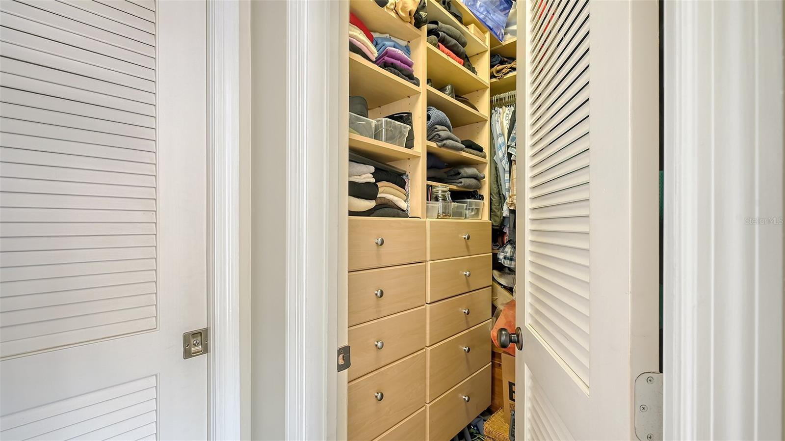 Image 28 of 84 For 640 Osprey Avenue